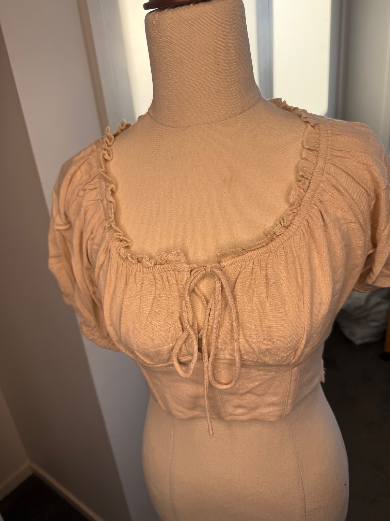 Beige Puff Sleeve Tie-Front Corset Crop Top — photo 2 of 6