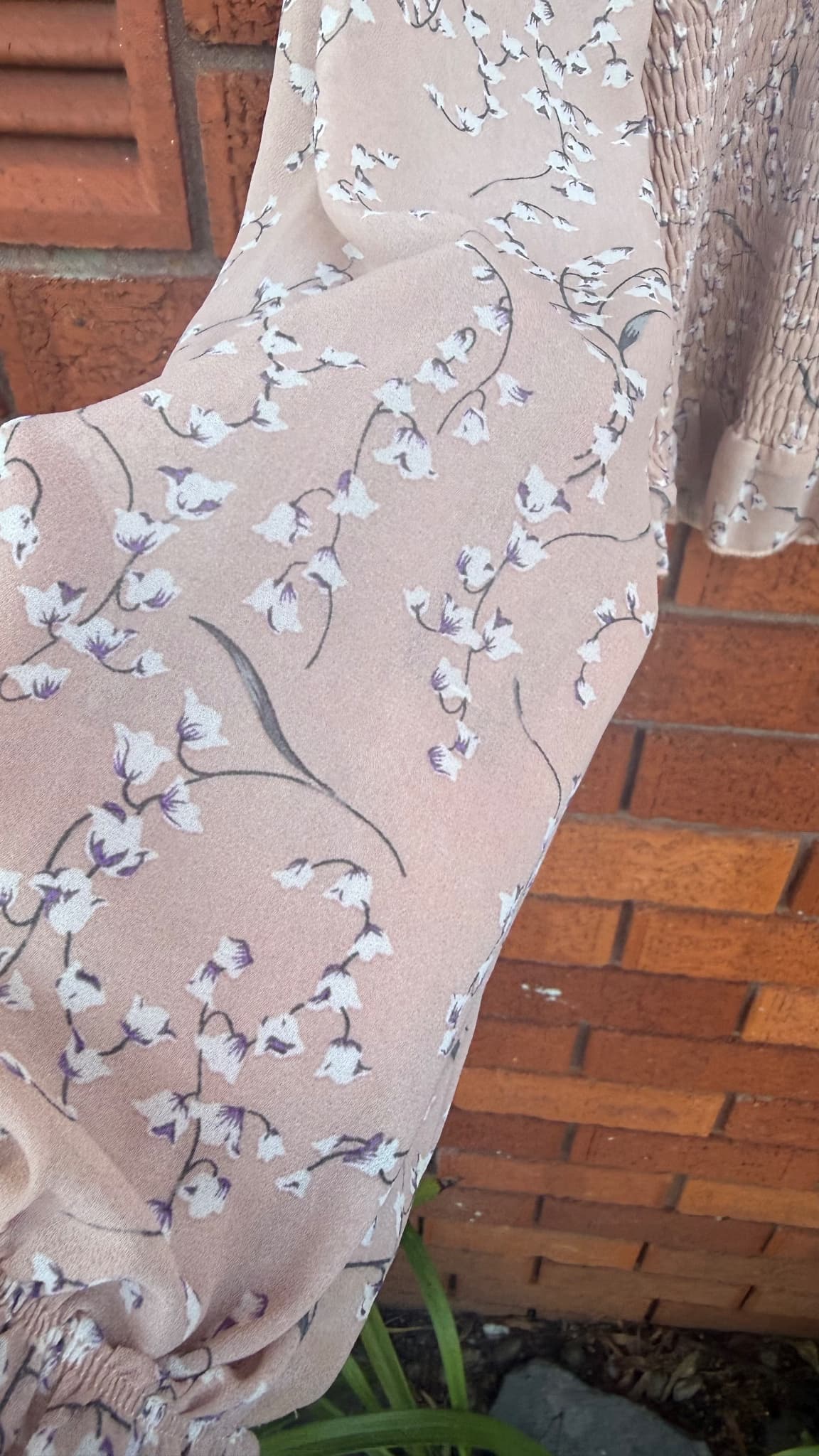 Ally Fashion Floral Smocked Long Sleeve Crop Top — photo 2 of 11
