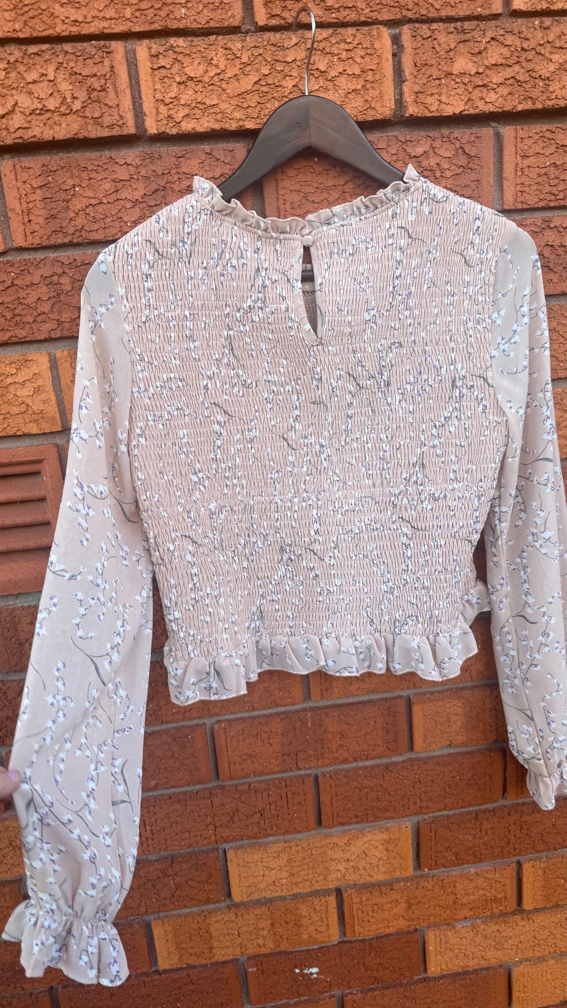Ally Fashion Floral Smocked Long Sleeve Crop Top — photo 8 of 11