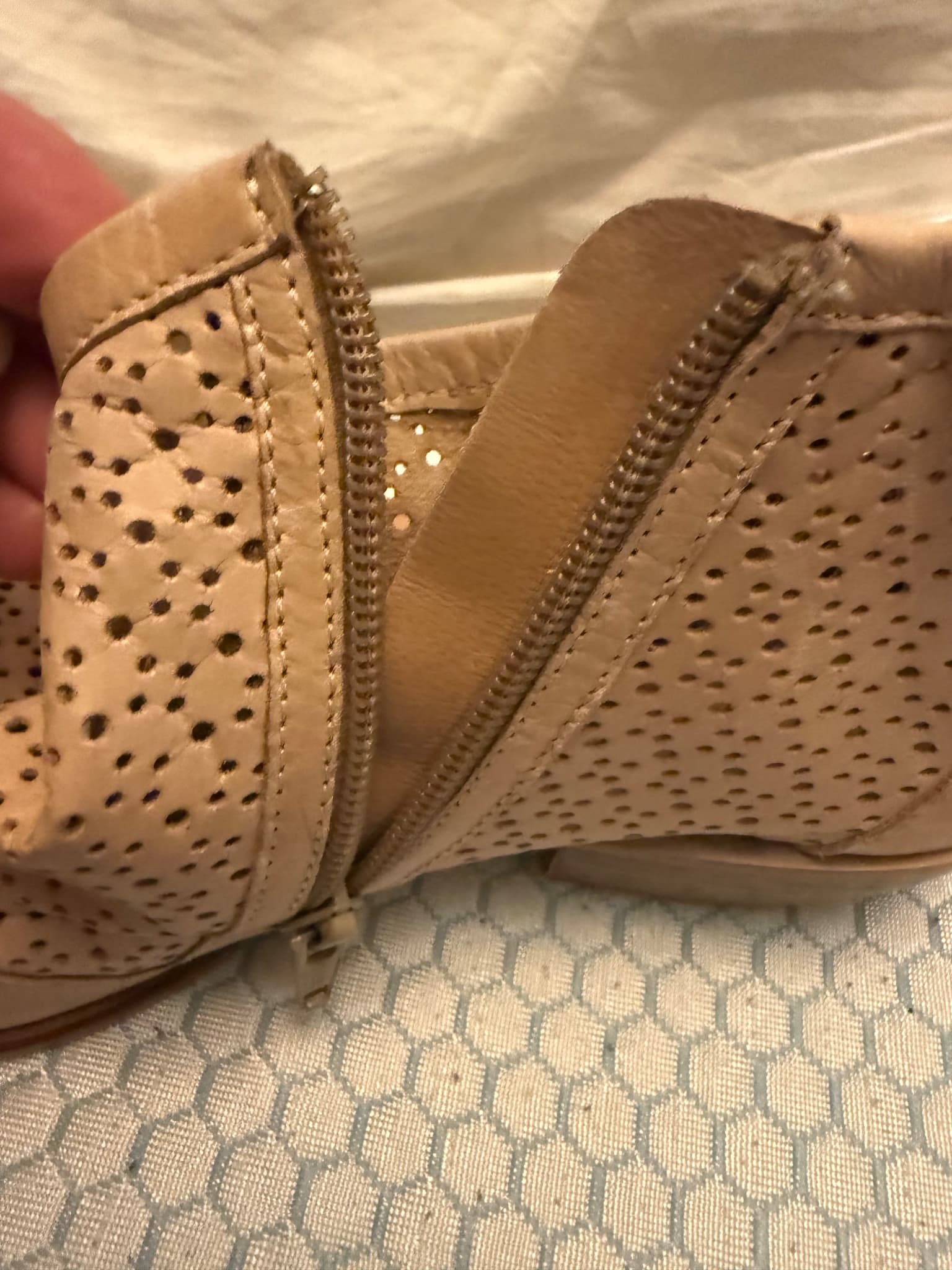 Wittner Perforated Leather Block Heel Ankle Boots Beige Size 38 — photo 3 of 11