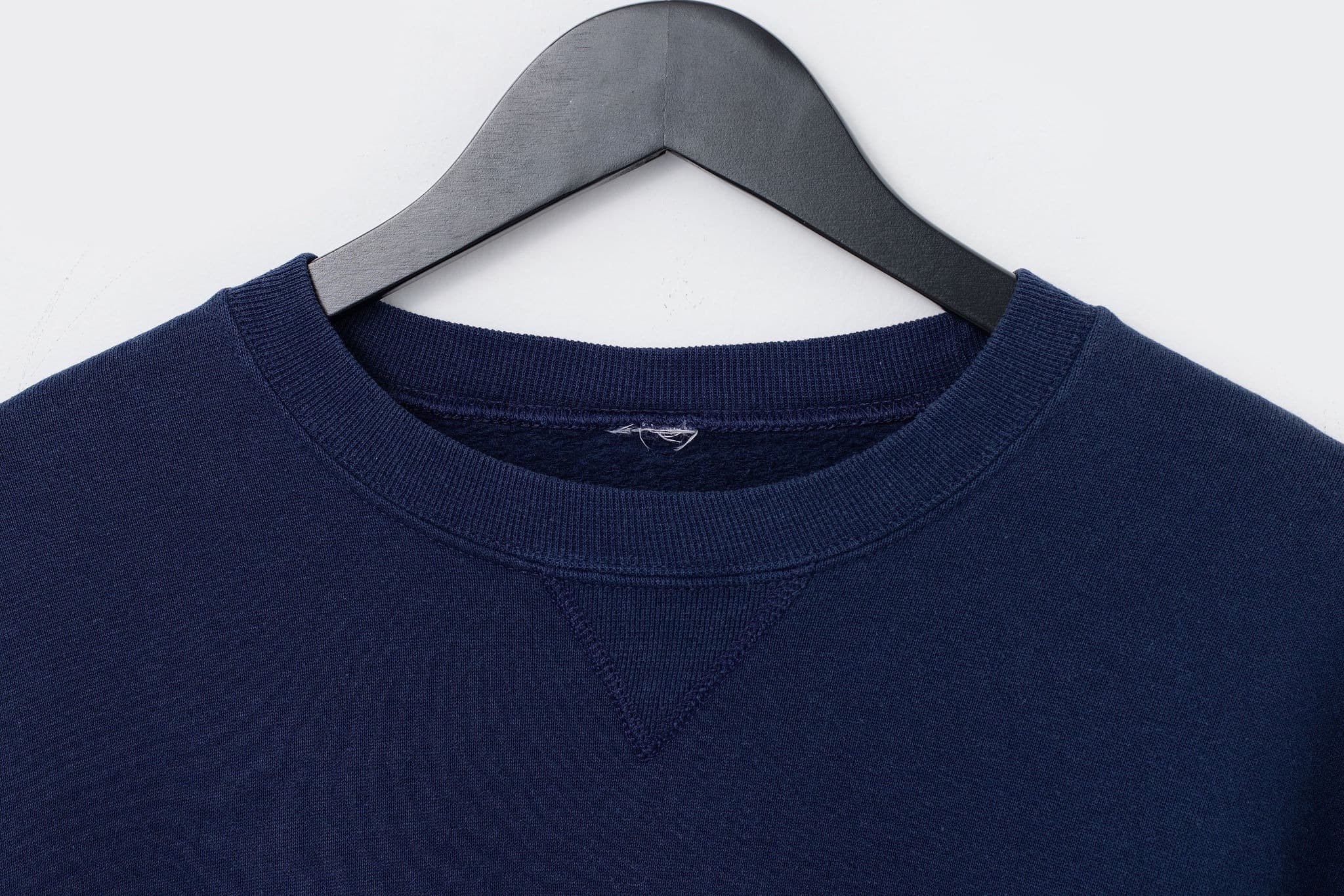 Vintage Blank Russell Athetic Sweatshirt — photo 3 of 3