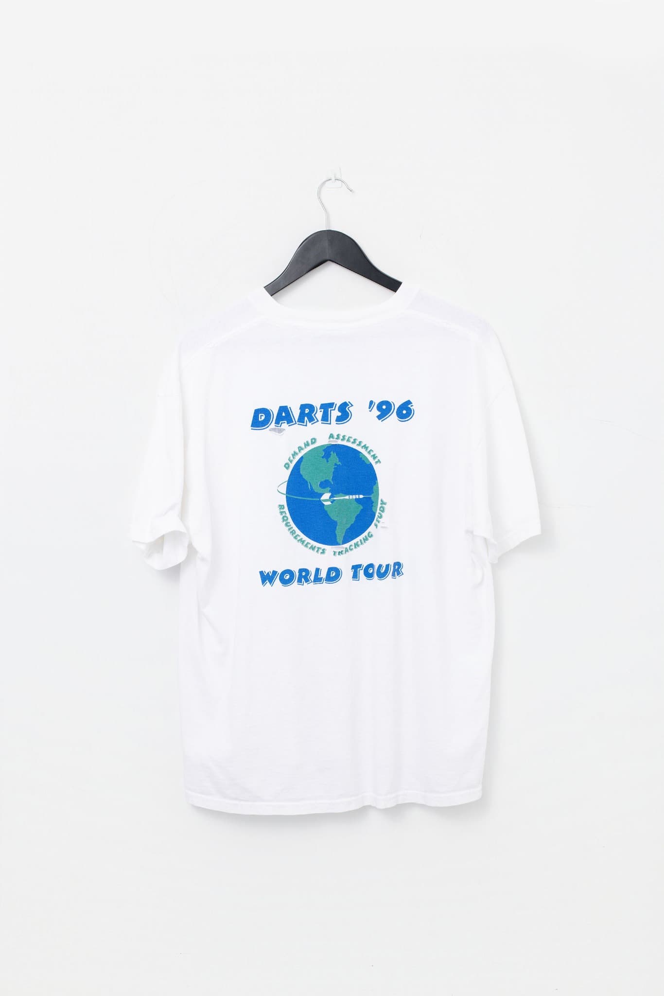 Vintage 90's Distressed Darts World Tour T-Shirt — photo 2 of 3
