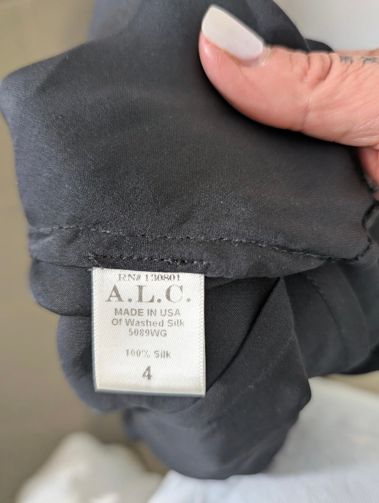 A.L.C. Sleeveless Peplum Top - 100% Washed Silk Black Size 4 — photo 2 of 7
