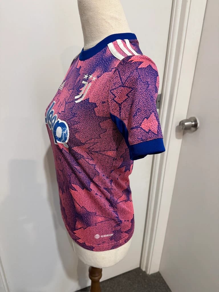 Adidas Juventus Kids Soccer Jersey Pink Blue — photo 5 of 8