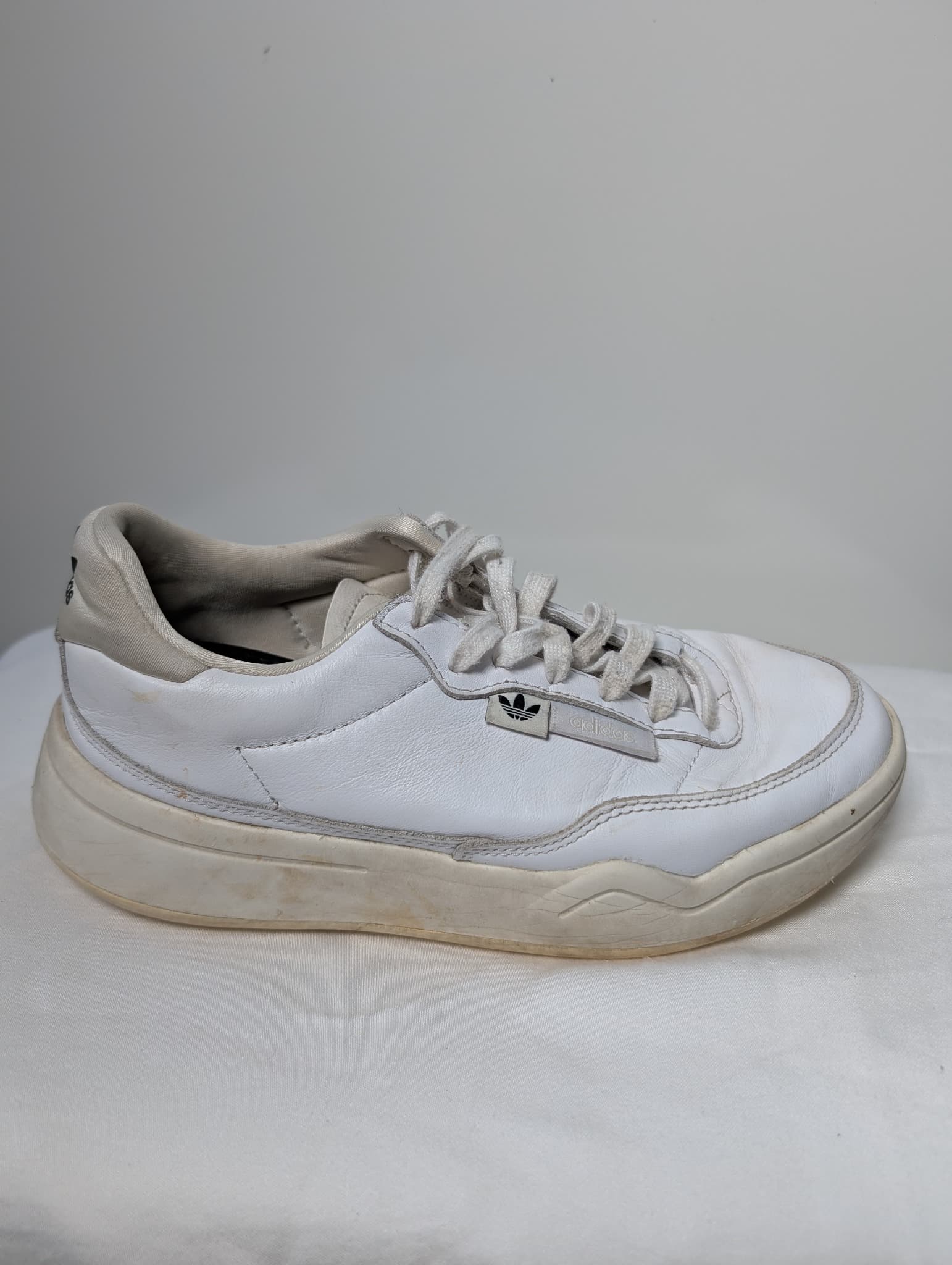 Adidas Originals Sleek Super White Sneakers Women's US 6 — photo 4 of 8