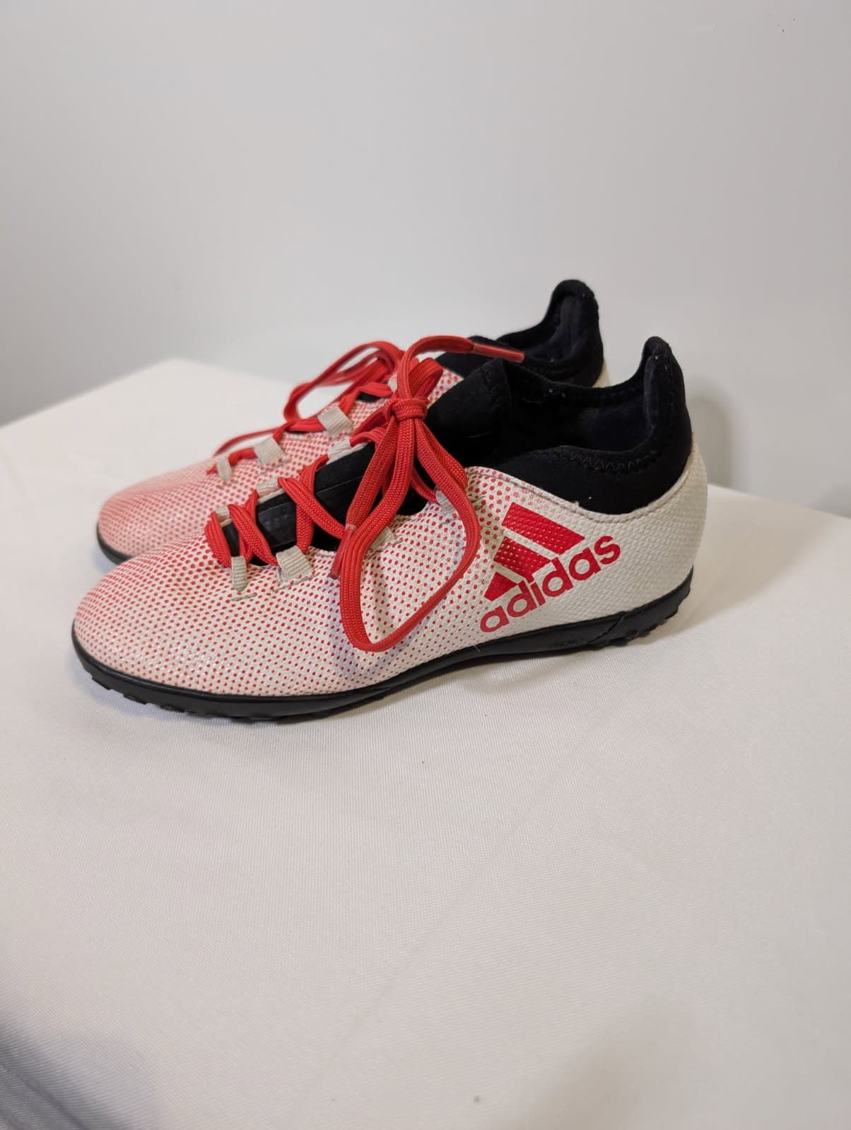 Adidas X 15.4 TF Soccer Cleats White/Red Youth US 13K — photo 4 of 5