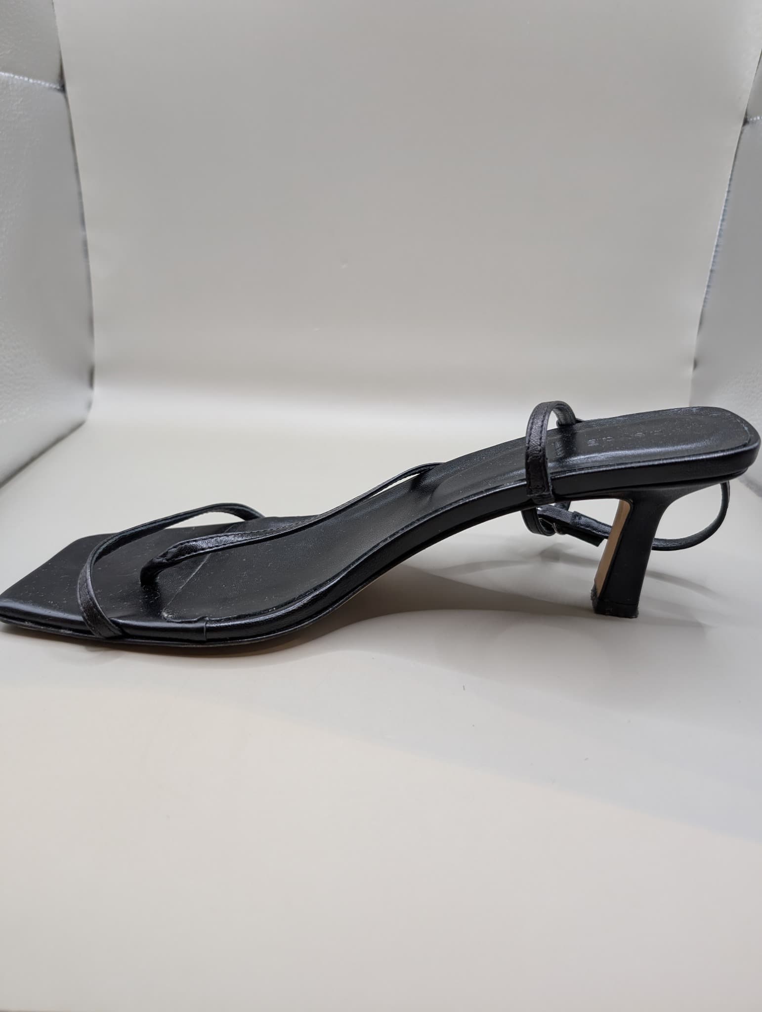 Aeyde Strappy Sandals Black Leather EU 40 — photo 4 of 8