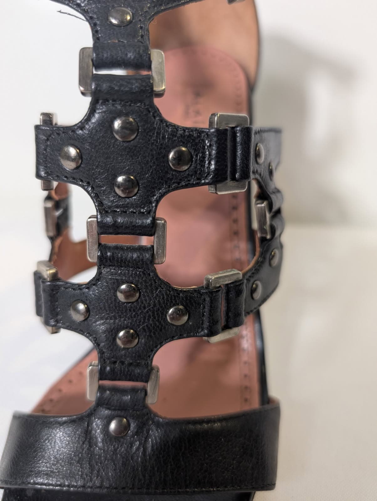 Alaïa Black Leather Studded Gladiator Sandals - EU 38 — photo 5 of 9