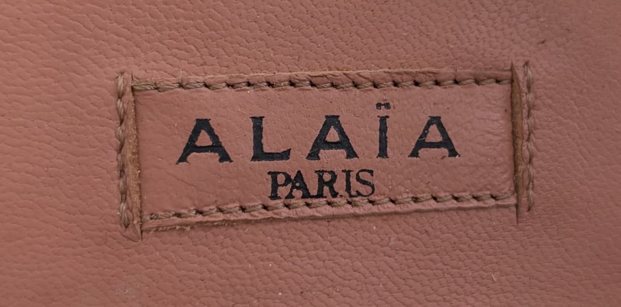 Alaïa Black Suede Bow Platform Sandals - EU 38 — photo 7 of 9