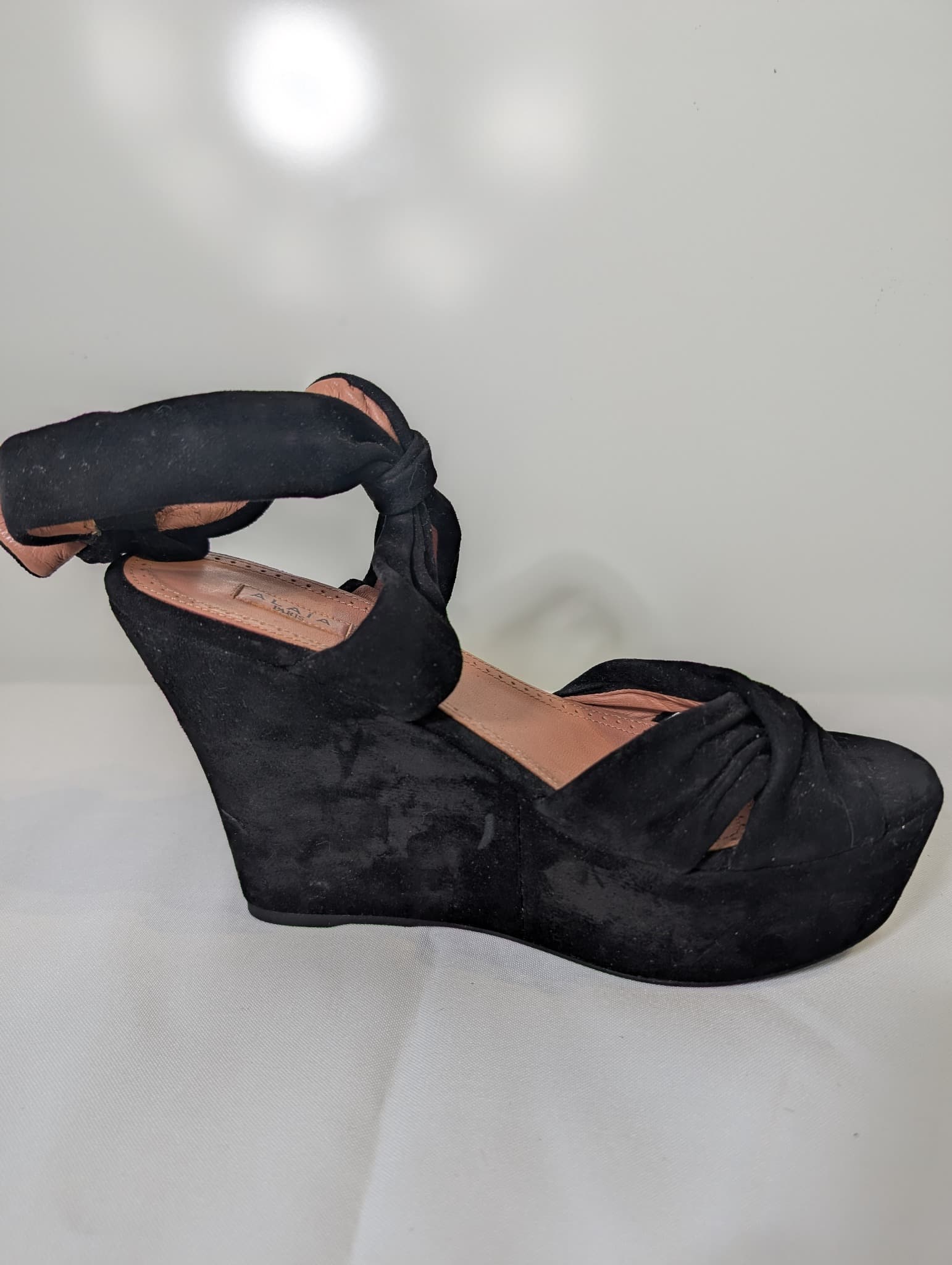 Alaïa Paris Platform Wedge Sandals Black Suede — photo 5 of 10
