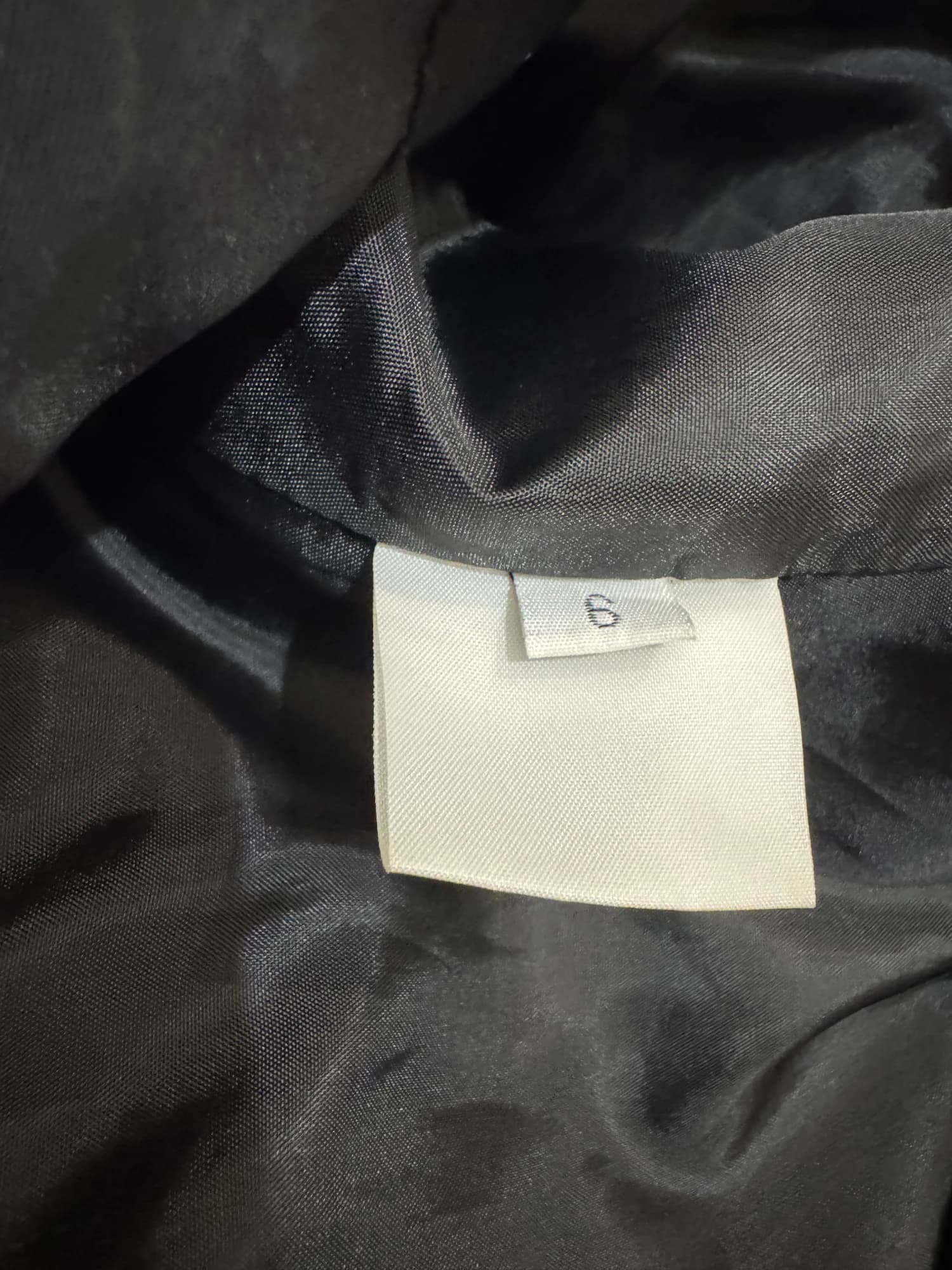 Alex Perry Black Textured Ruffle Hem Mini Dress — photo 3 of 11