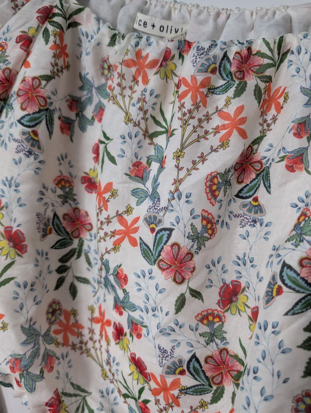 Alice + Olivia Floral Puff Sleeve Crop Top Size M — photo 2 of 7