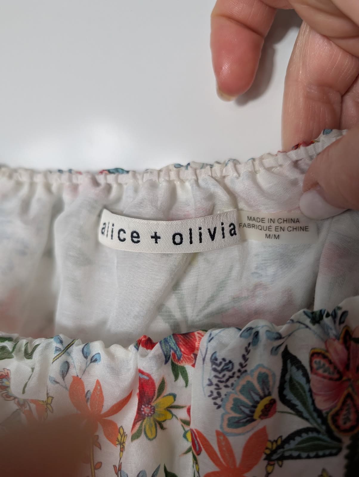 Alice + Olivia Floral Puff Sleeve Crop Top Size M — photo 3 of 7