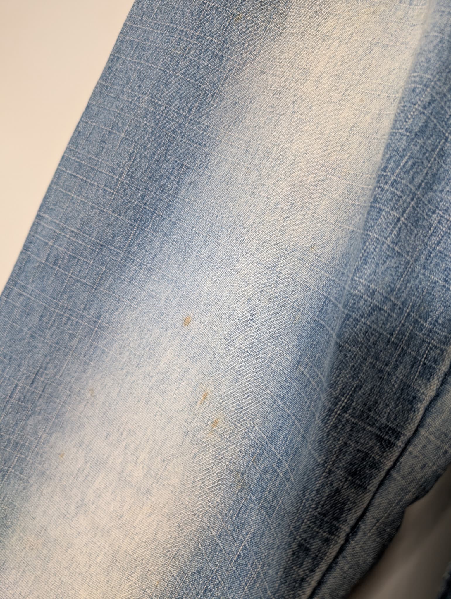 Amber Glow Rhinestone Embellished Light Wash Jeans Women's Size 8 — photo 3 of 9