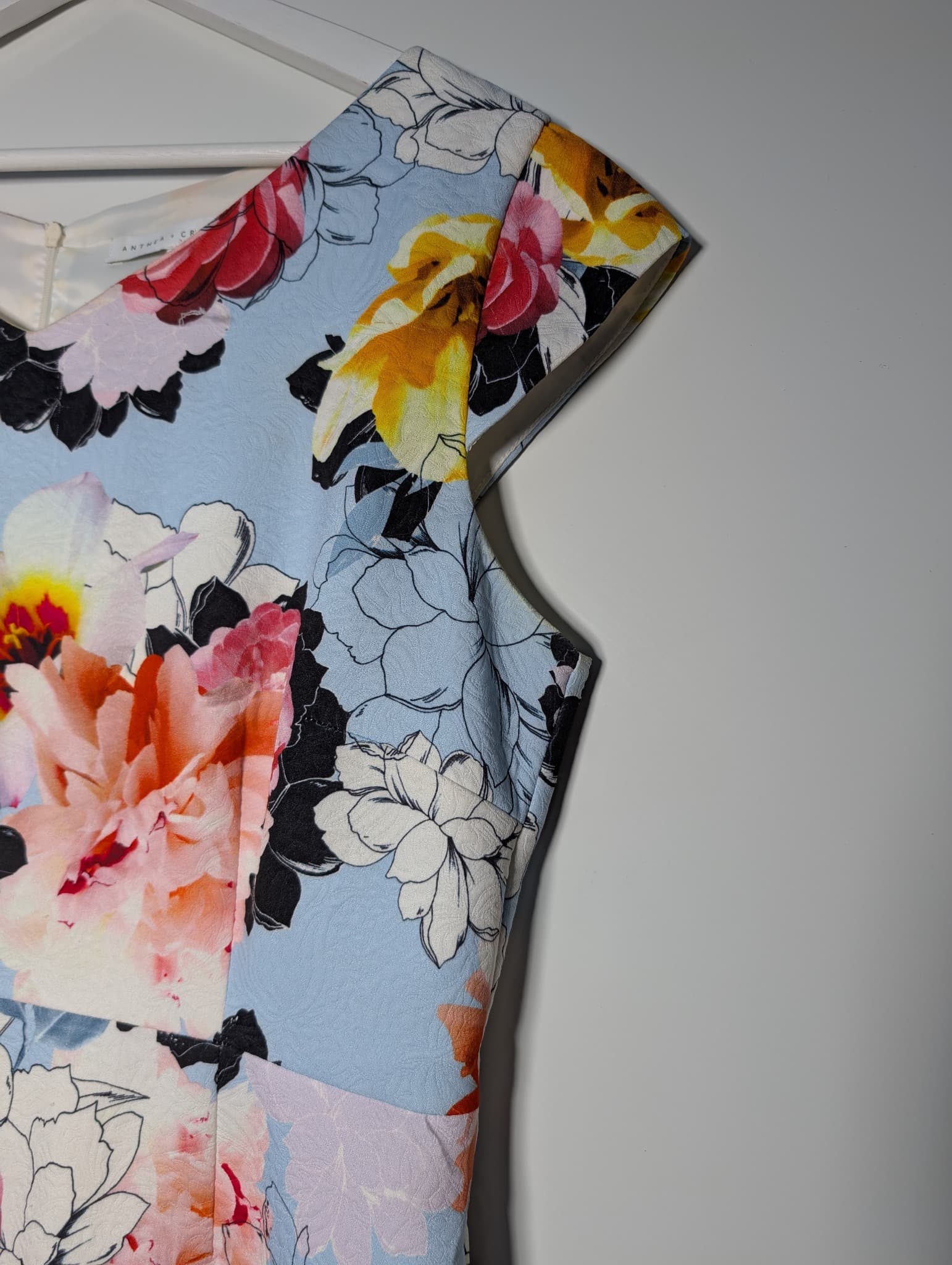 Anthea Crawford Floral Print Textured Sheath Dress Size 18 — photo 2 of 8