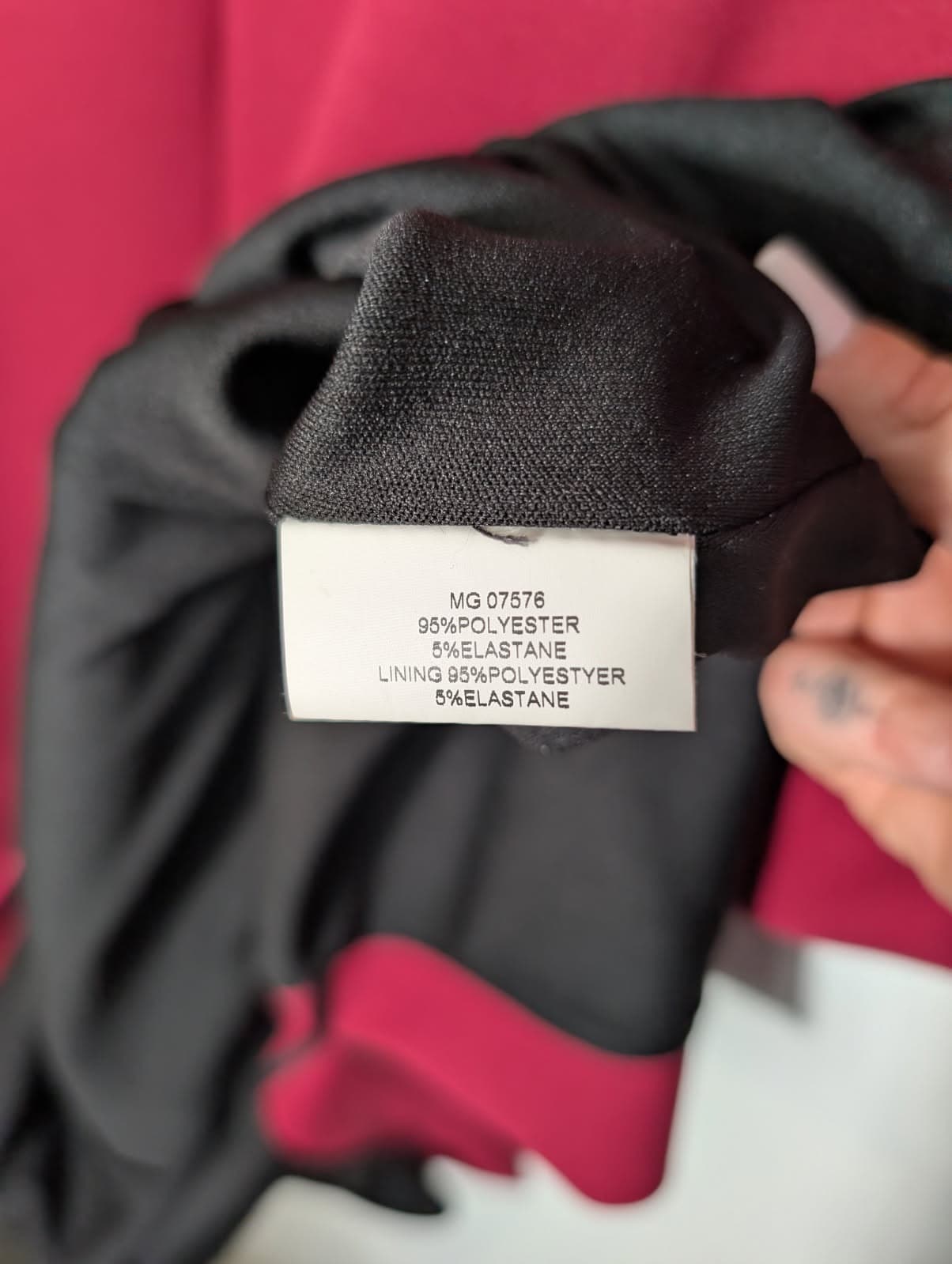 Anthea Crawford Magenta Crepe Blazer - Women's Size 18 — photo 7 of 8