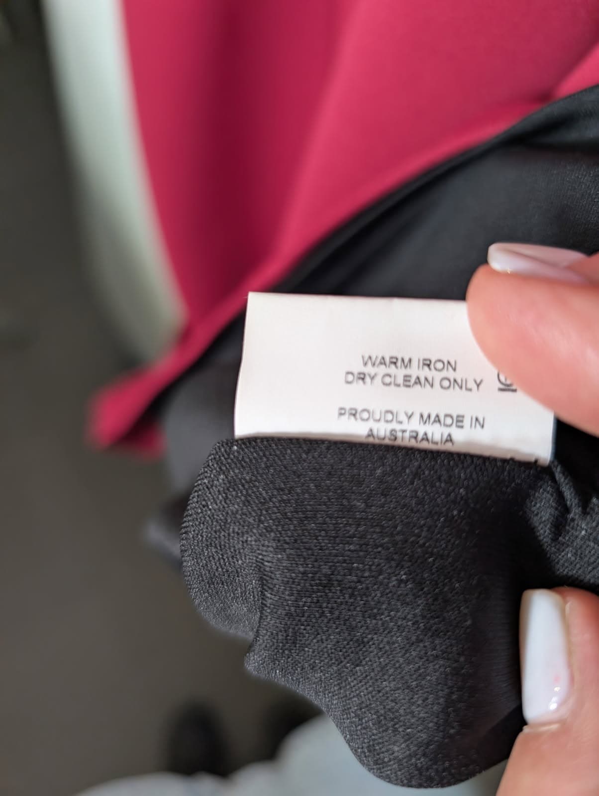 Anthea Crawford Magenta Crepe Blazer - Women's Size 18 — photo 8 of 8