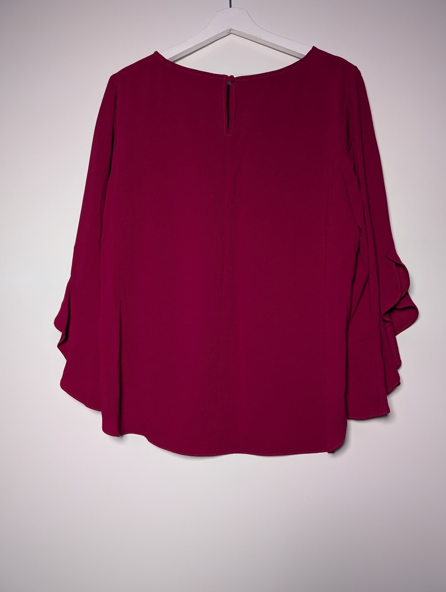 Anthea Crawford Ruffle Sleeve Blouse Burgundy Size 16 — photo 4 of 12