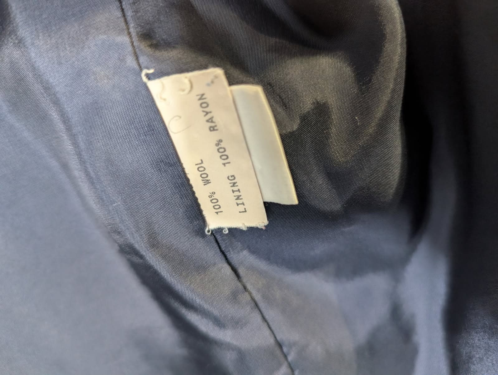 Anthea Crawford Women's Navy Double-Breasted Wool Blazer - Size 14 — photo 3 of 6