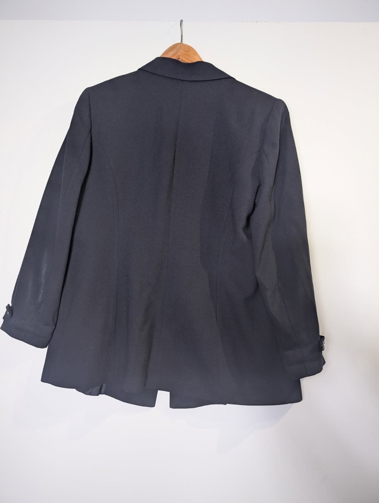 Anthea Crawford Women's Navy Double-Breasted Wool Blazer - Size 14 — photo 4 of 6
