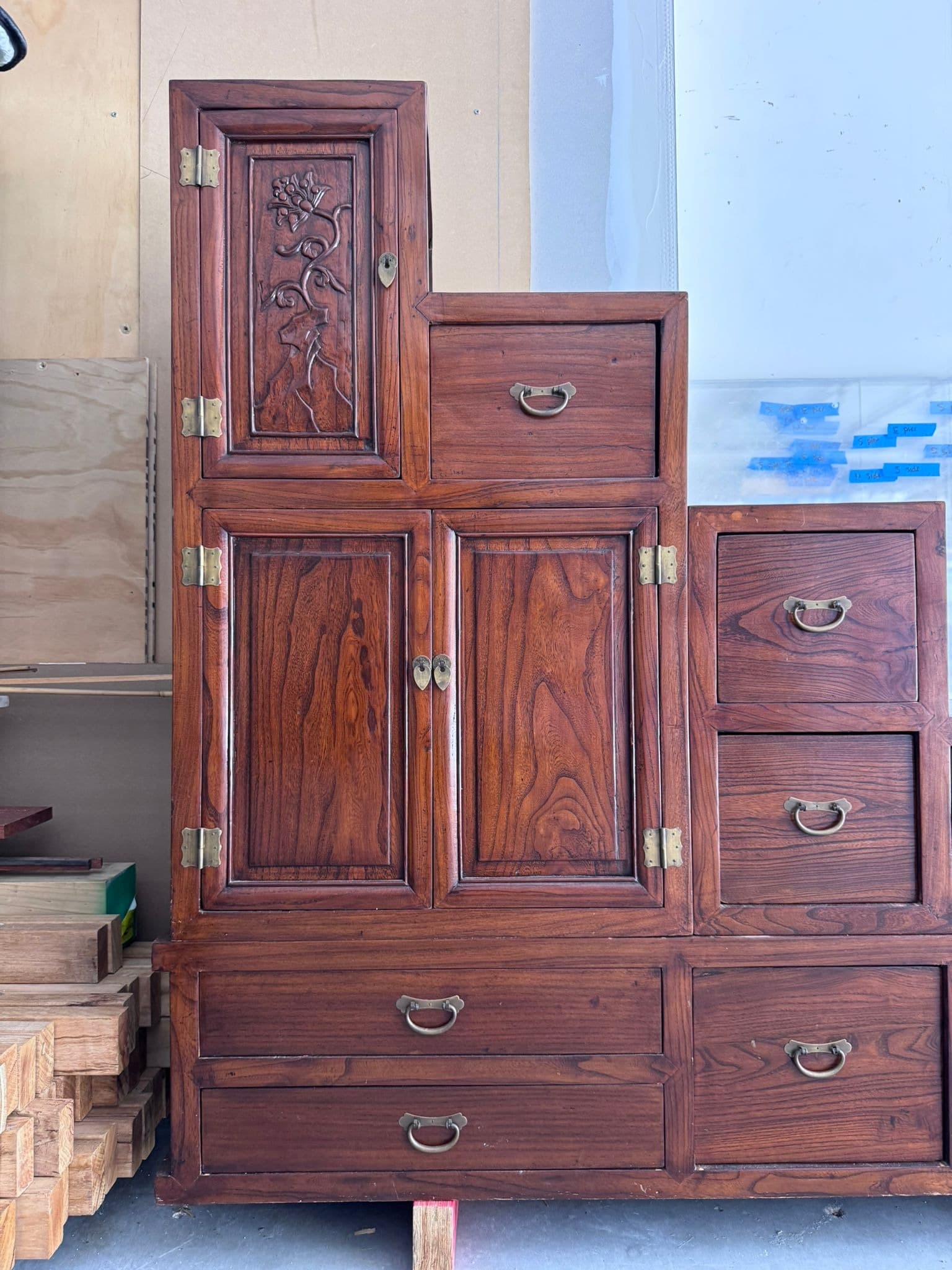 Antique Chinese Tansu Step Chest Cabinet Solid Rosewood Brown — photo 5 of 6