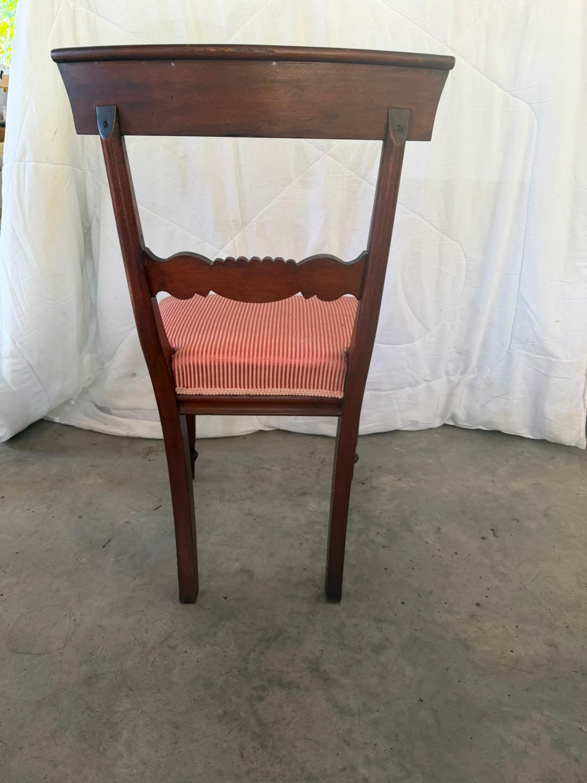 Antique Victorian Mahogany Dining Chair Balloon Back — photo 3 of 5
