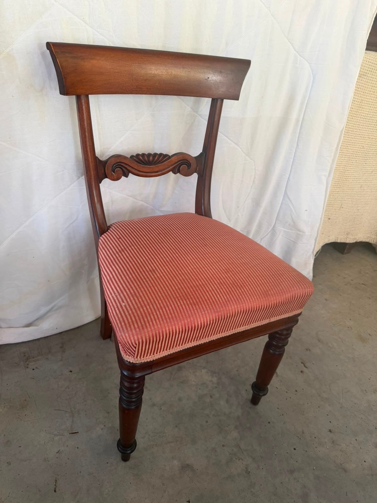 Antique Victorian Mahogany Dining Chair Balloon Back — photo 5 of 5