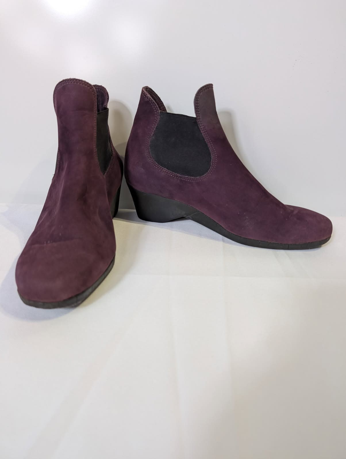 Arche Chelsea Boots - Burgundy Suede Women's EU 37 — photo 1 of 8