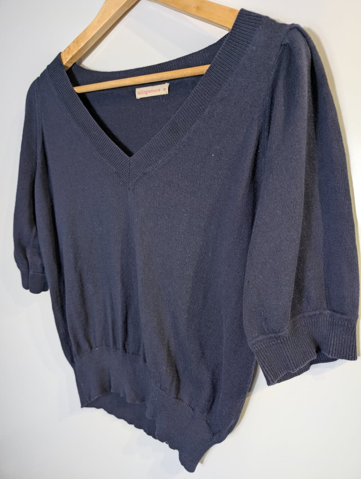 Arlington Milne Navy V-Neck Knit Top - Women's Size XS — photo 4 of 7