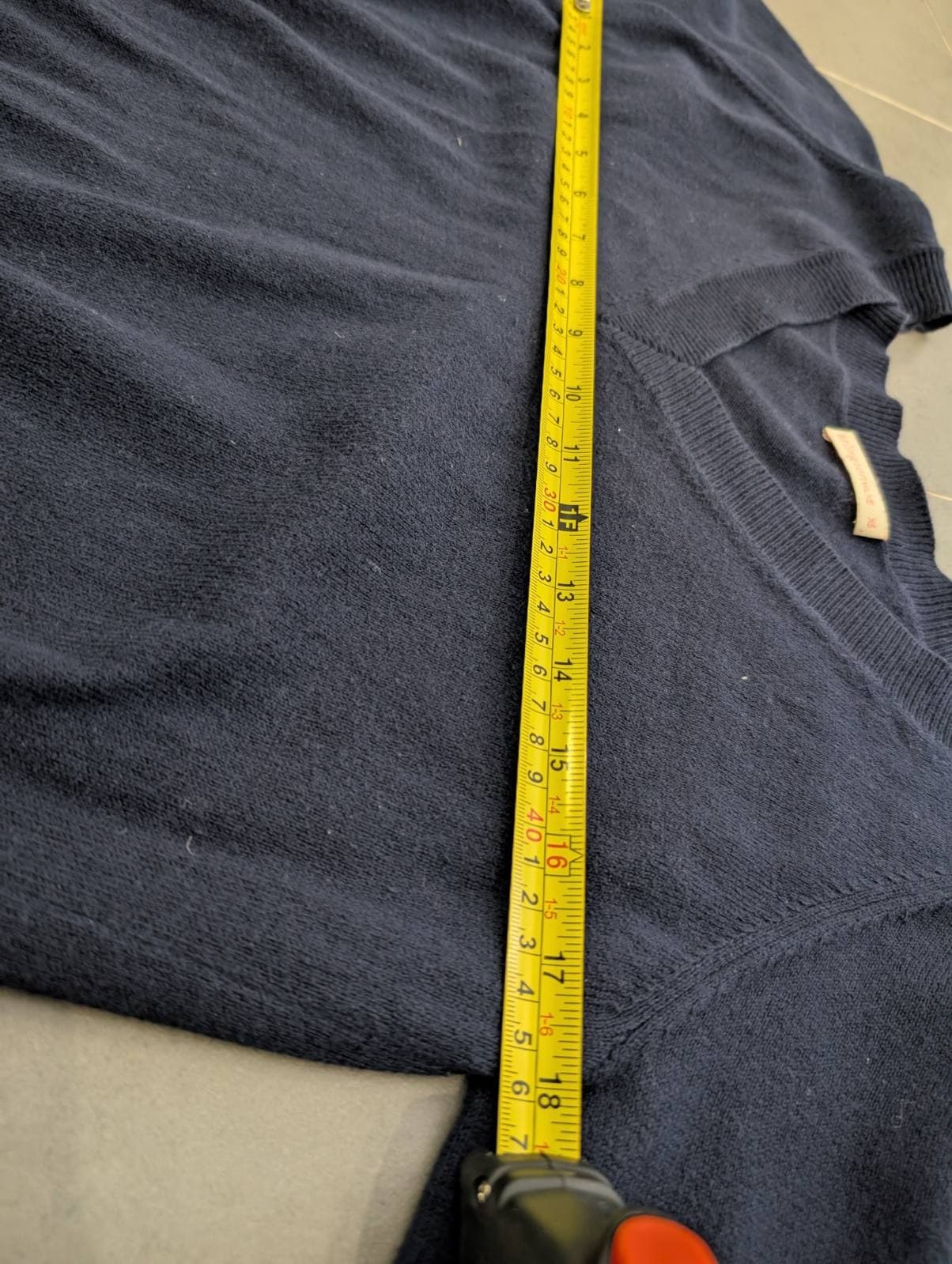Arlington Milne Navy V-Neck Knit Top - Women's Size XS — photo 5 of 7