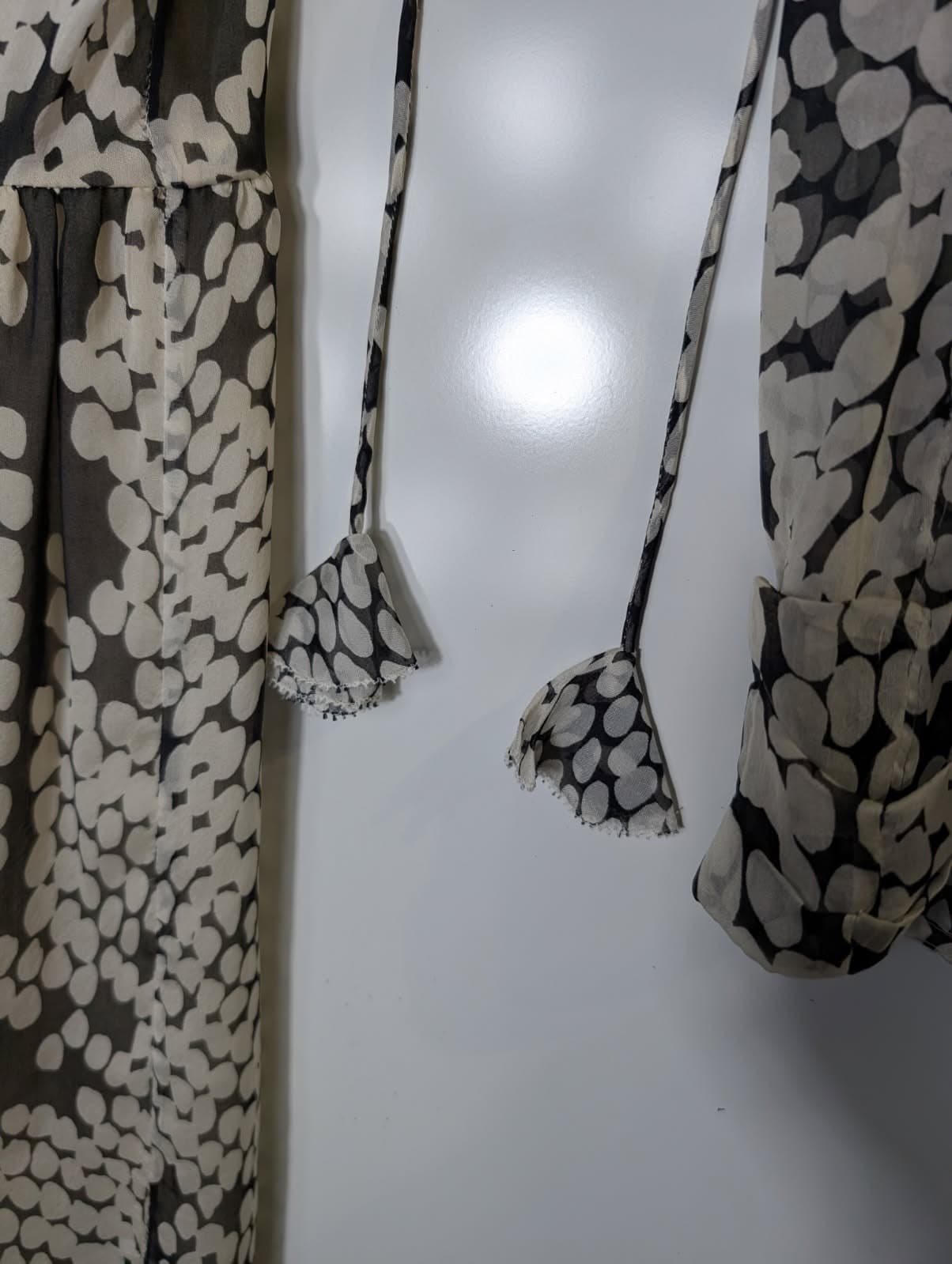 Arthur Galan AG Silk Monochrome Animal Print Ruffle Midi Dress - Size 8 — photo 3 of 8