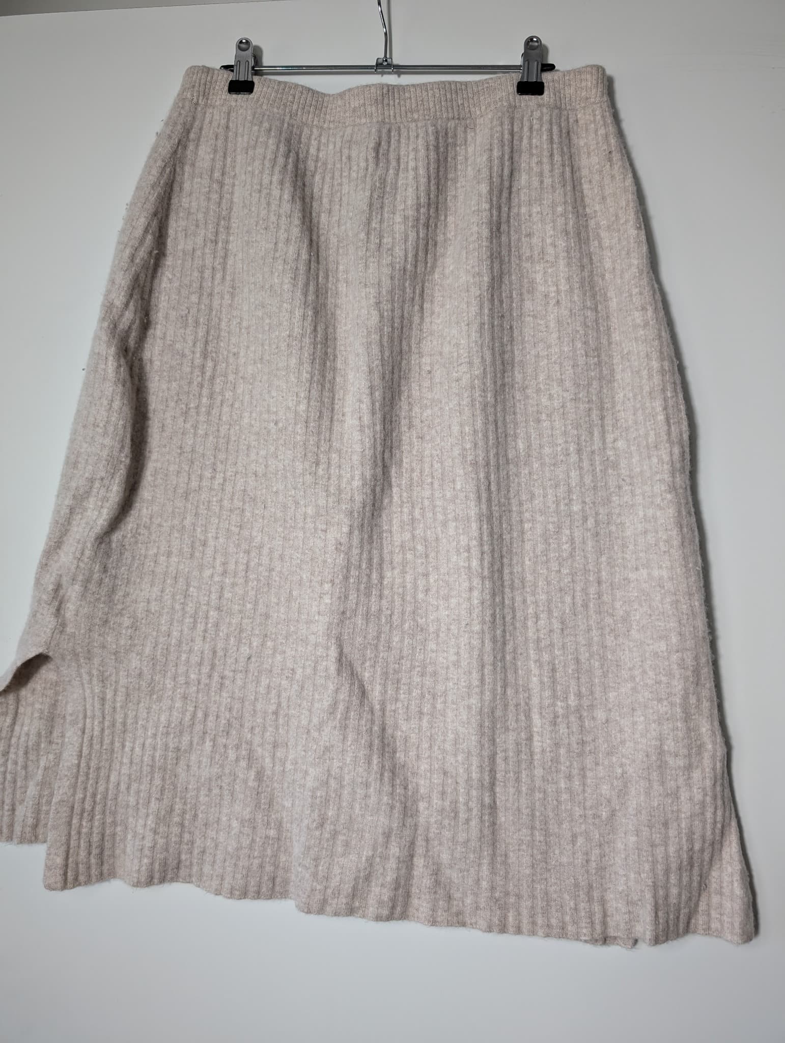 Assembly Label Ribbed Knit Midi Skirt Beige Wool Cashmere Size 14 — photo 5 of 8