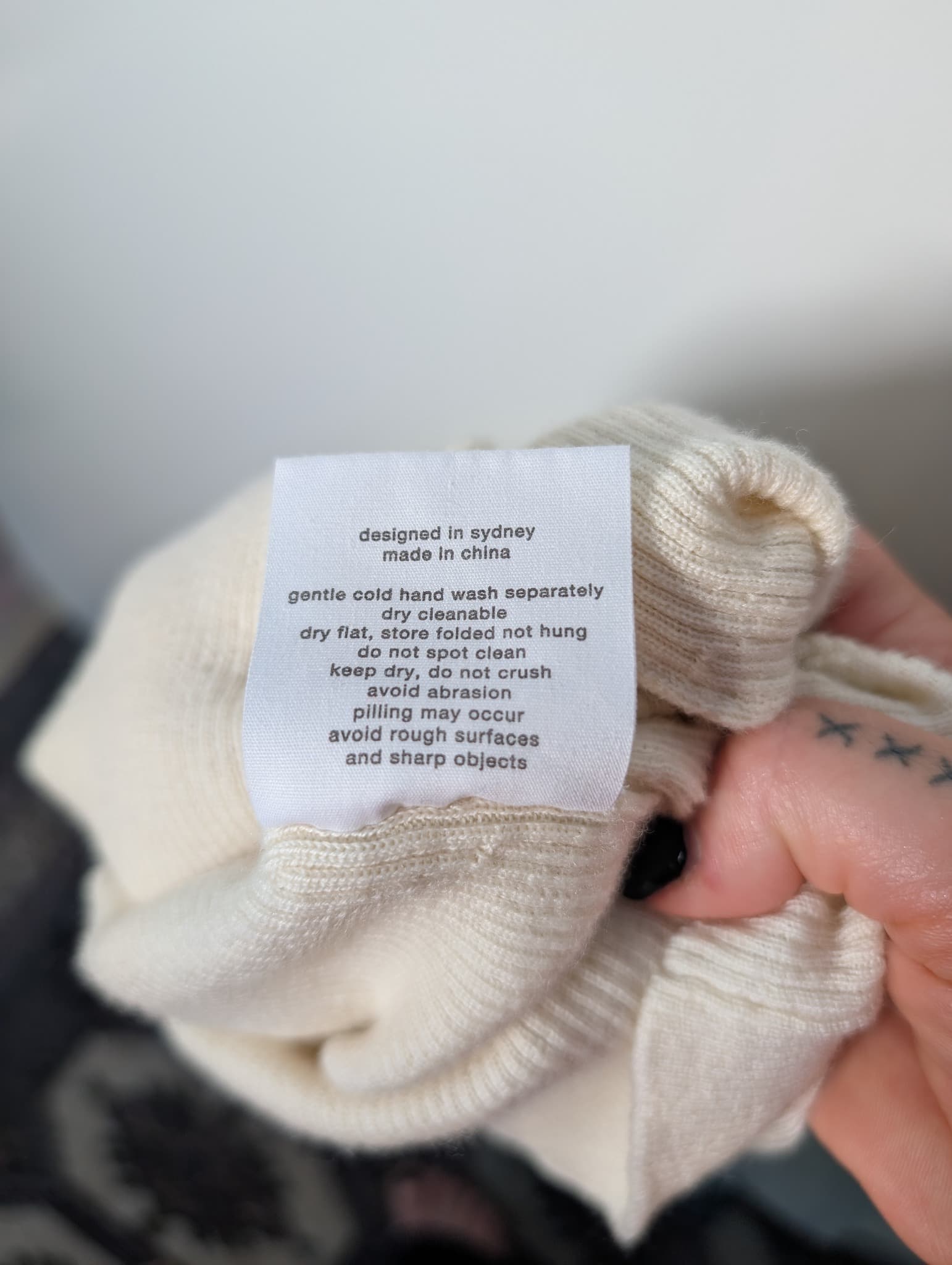 Assembly Label Ribbed Long Sleeve Off-Shoulder Top Cream Size 14 — photo 6 of 6