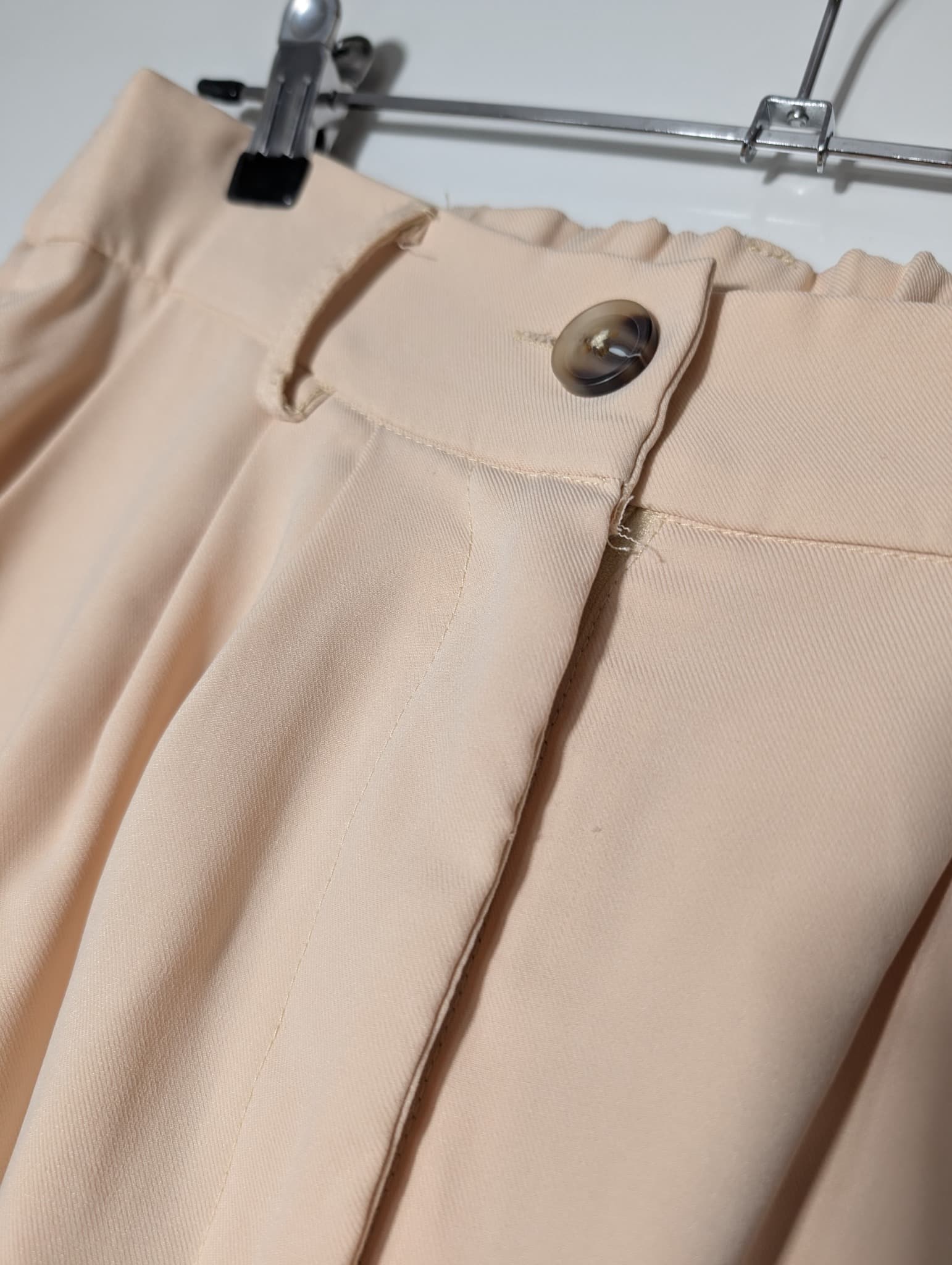 ATMOS&HERE High-Waisted Pleated Wide-Leg Trousers Beige Size 12 — photo 3 of 9
