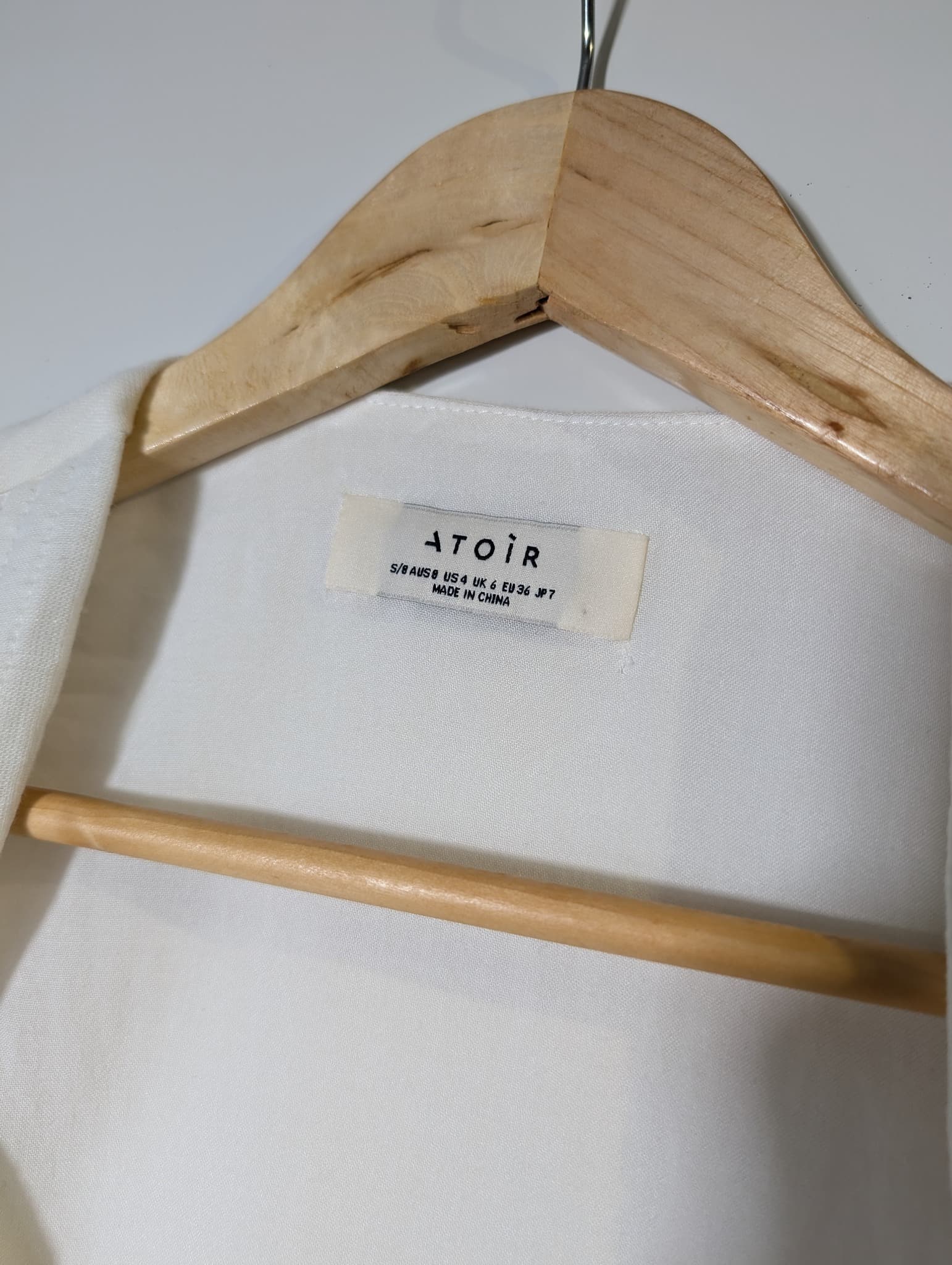 ATOÌR Puff Sleeve Tie Front Bolero Shrug White Size 8 — photo 4 of 8