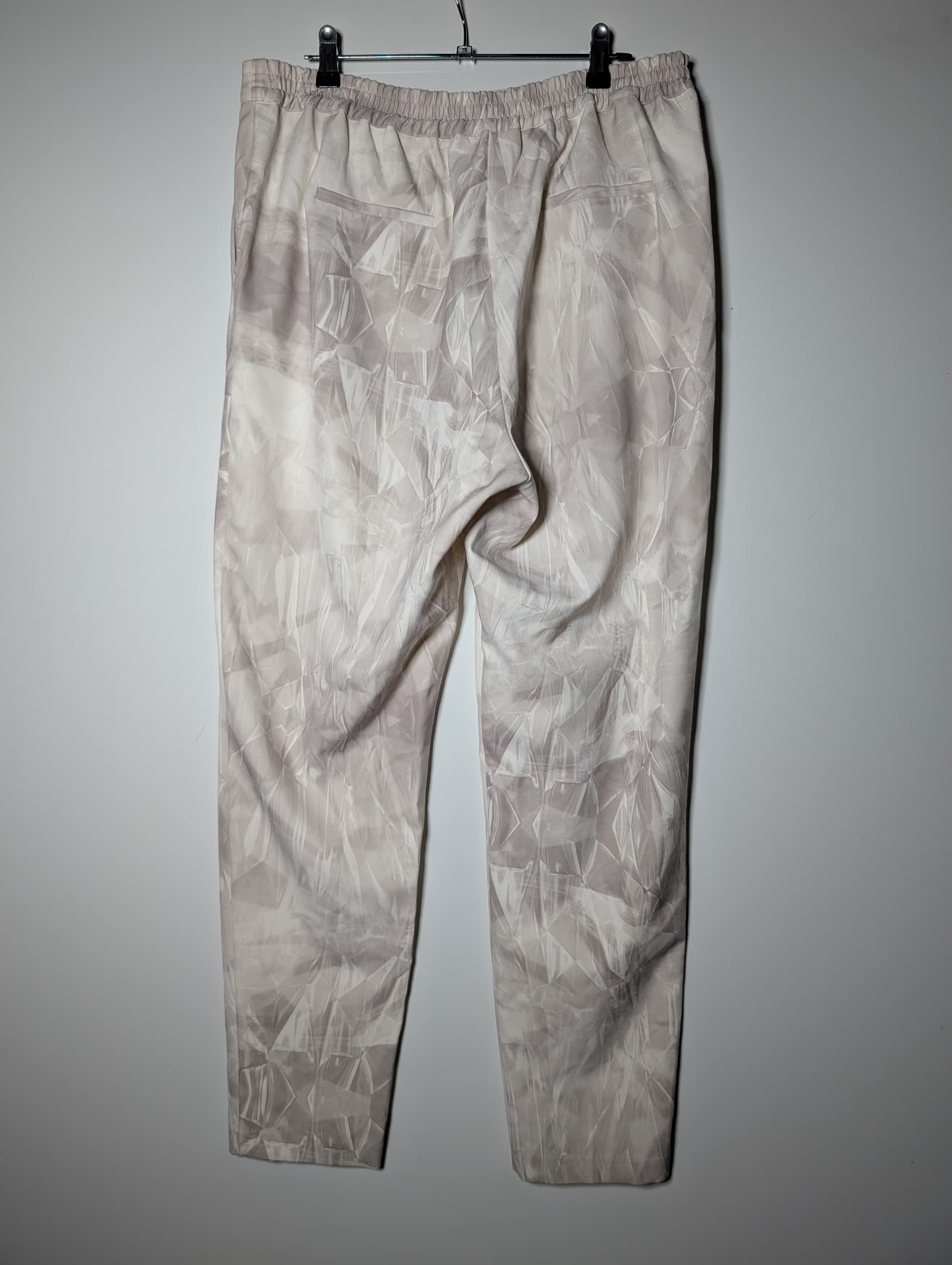 August Abstract Print Trousers Women's Size 12 — photo 4 of 8