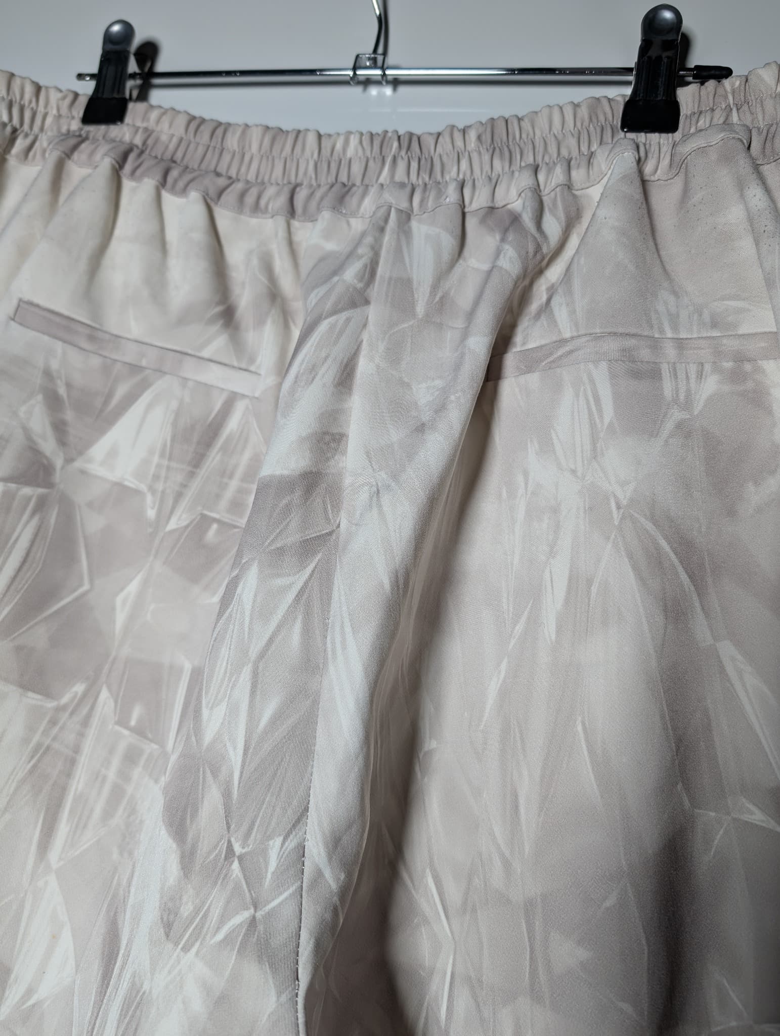 August Abstract Print Trousers Women's Size 12 — photo 5 of 8