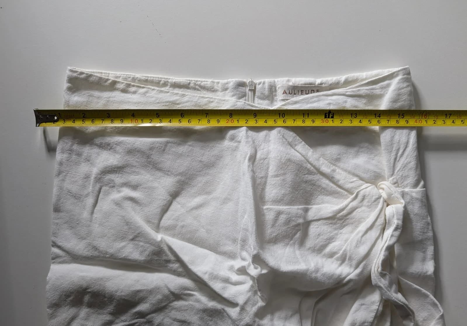 Aulieude White Linen Wrap Mini Skirt Size 10 — photo 4 of 7