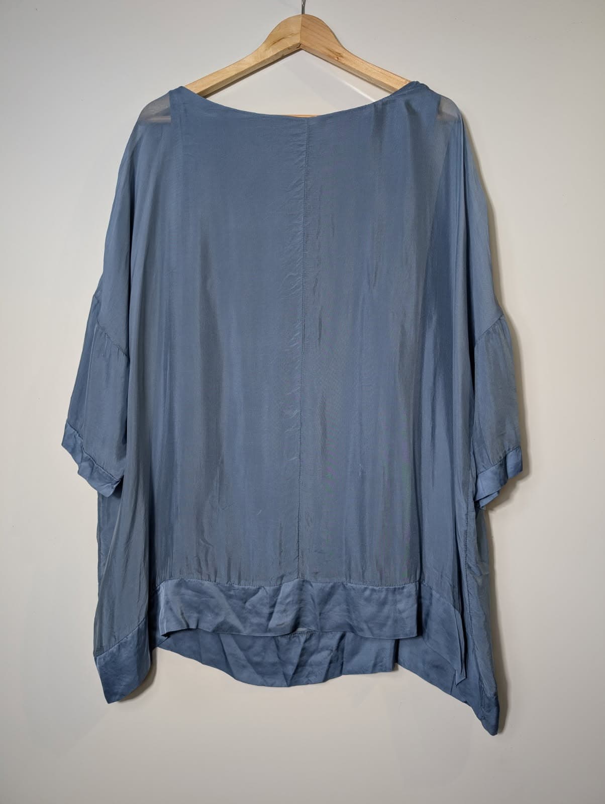 B.yu Silk Blend Oversized Blouse Blue Size M — photo 8 of 8