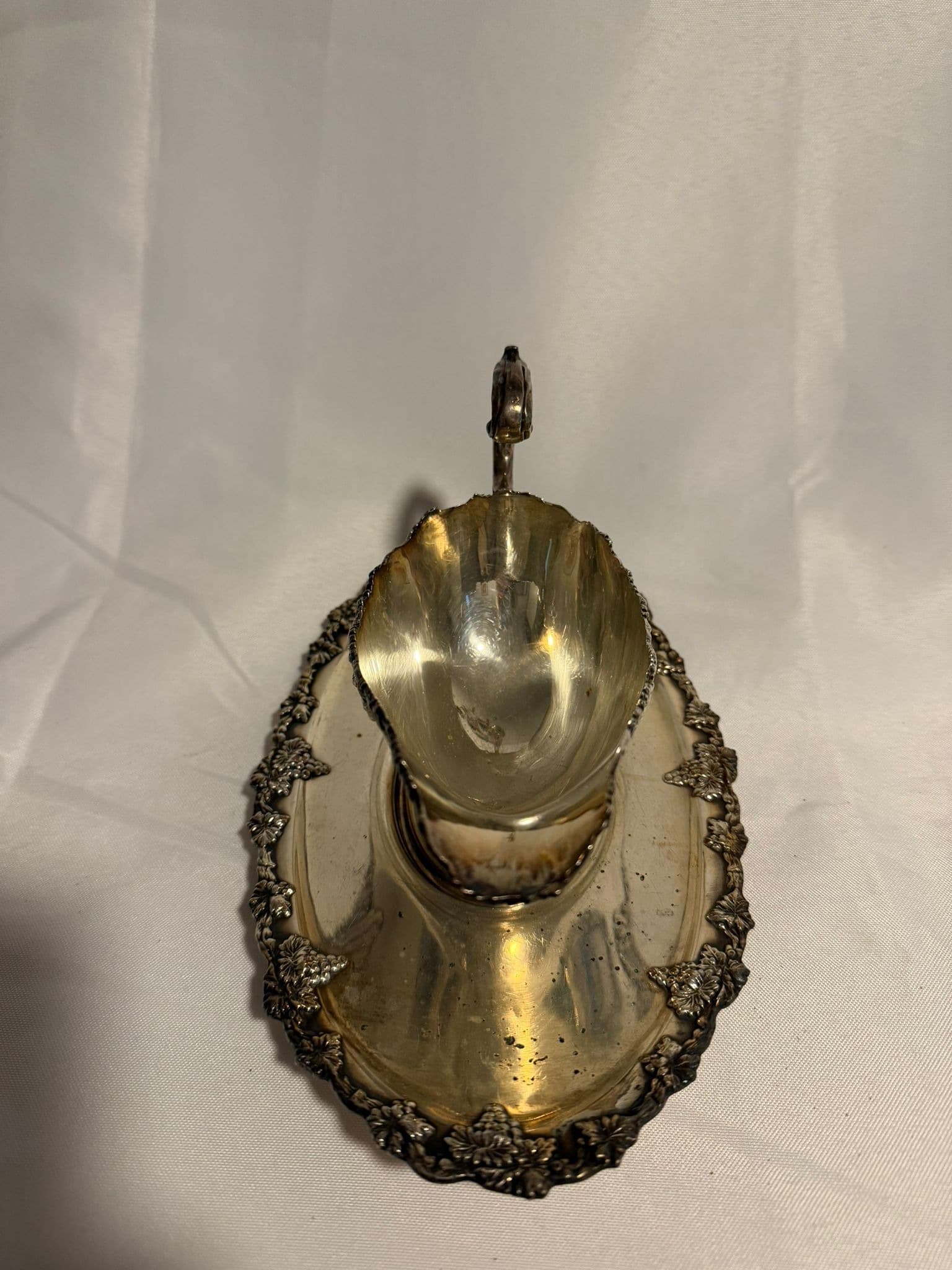 Barker Bros Silver Plated Gravy Boat With Attached Underplate — photo 5 of 8