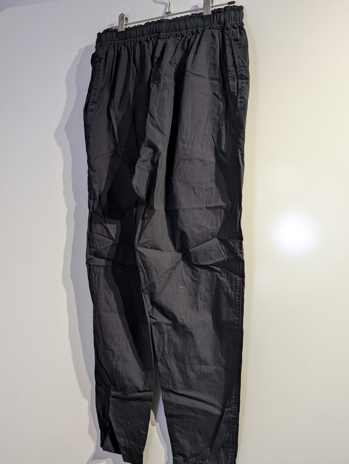 Bassike Black Organic Cotton Elastic Waist Drawstring Casual Pants — photo 8 of 9