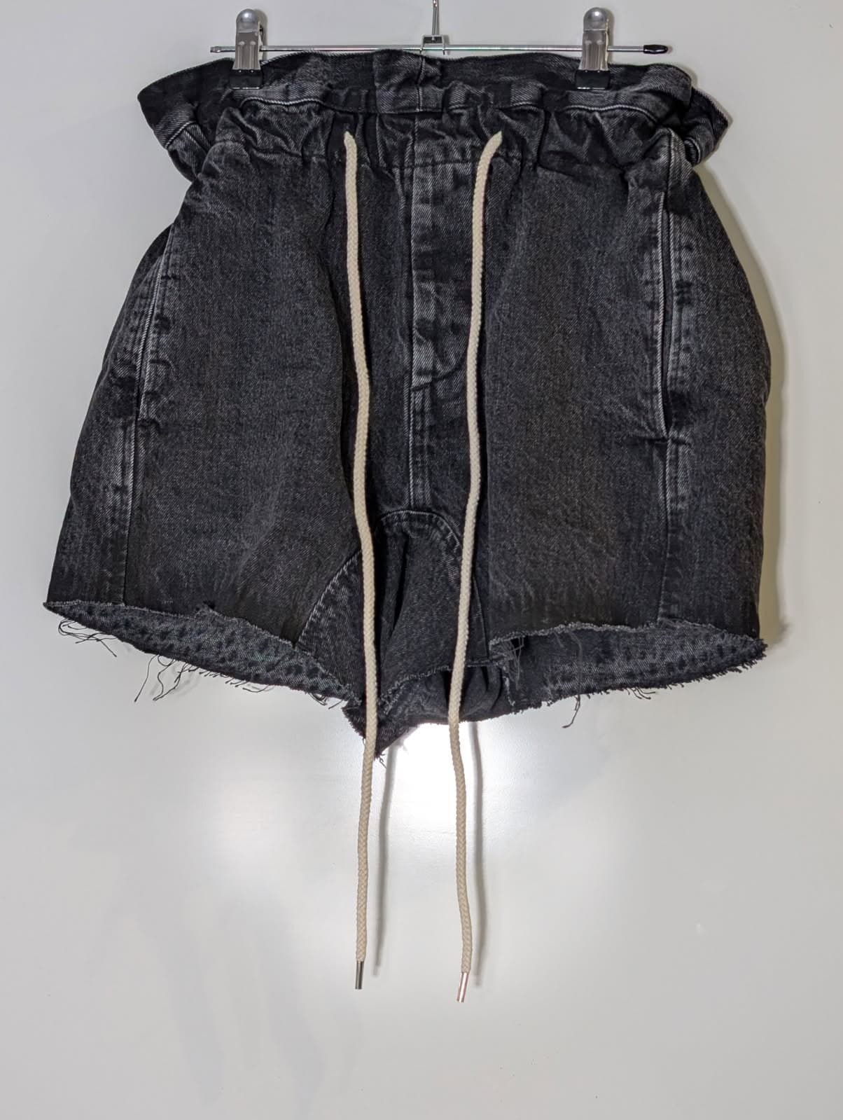 Bassike Denim Mini Paper Bag Shorts - Black Rinse Wash Size S — photo 6 of 8