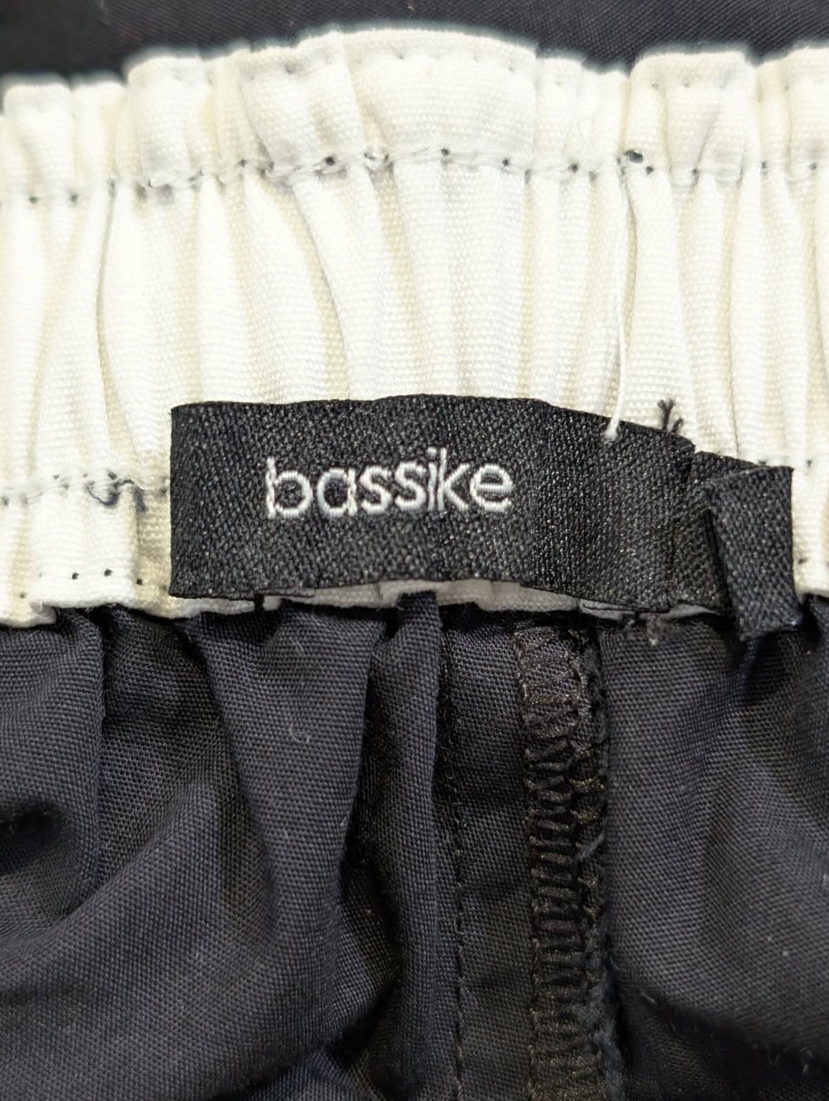 Bassike Organic Cotton Lounge Pants Black Elastic Waist Joggers — photo 3 of 5