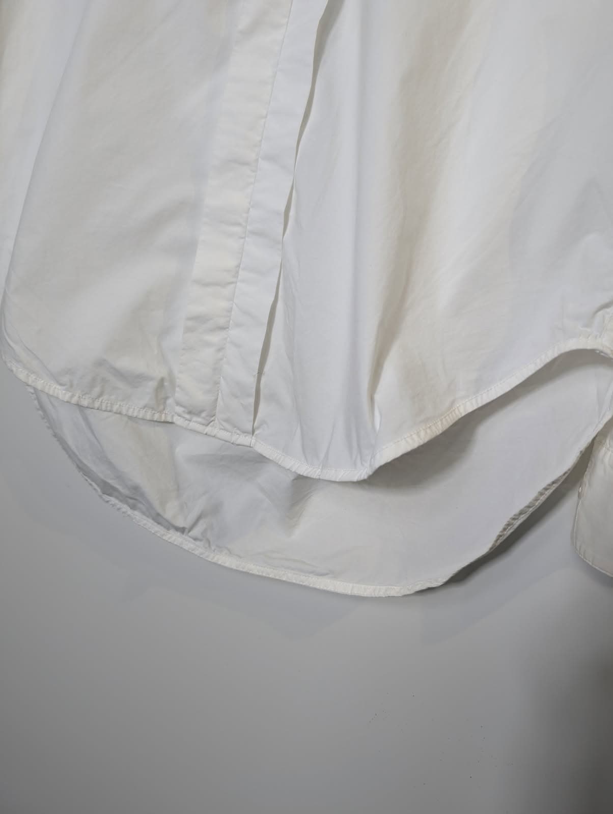 Bassike White Poplin V-Neck Button-Down Shirt - Size 1 — photo 6 of 7