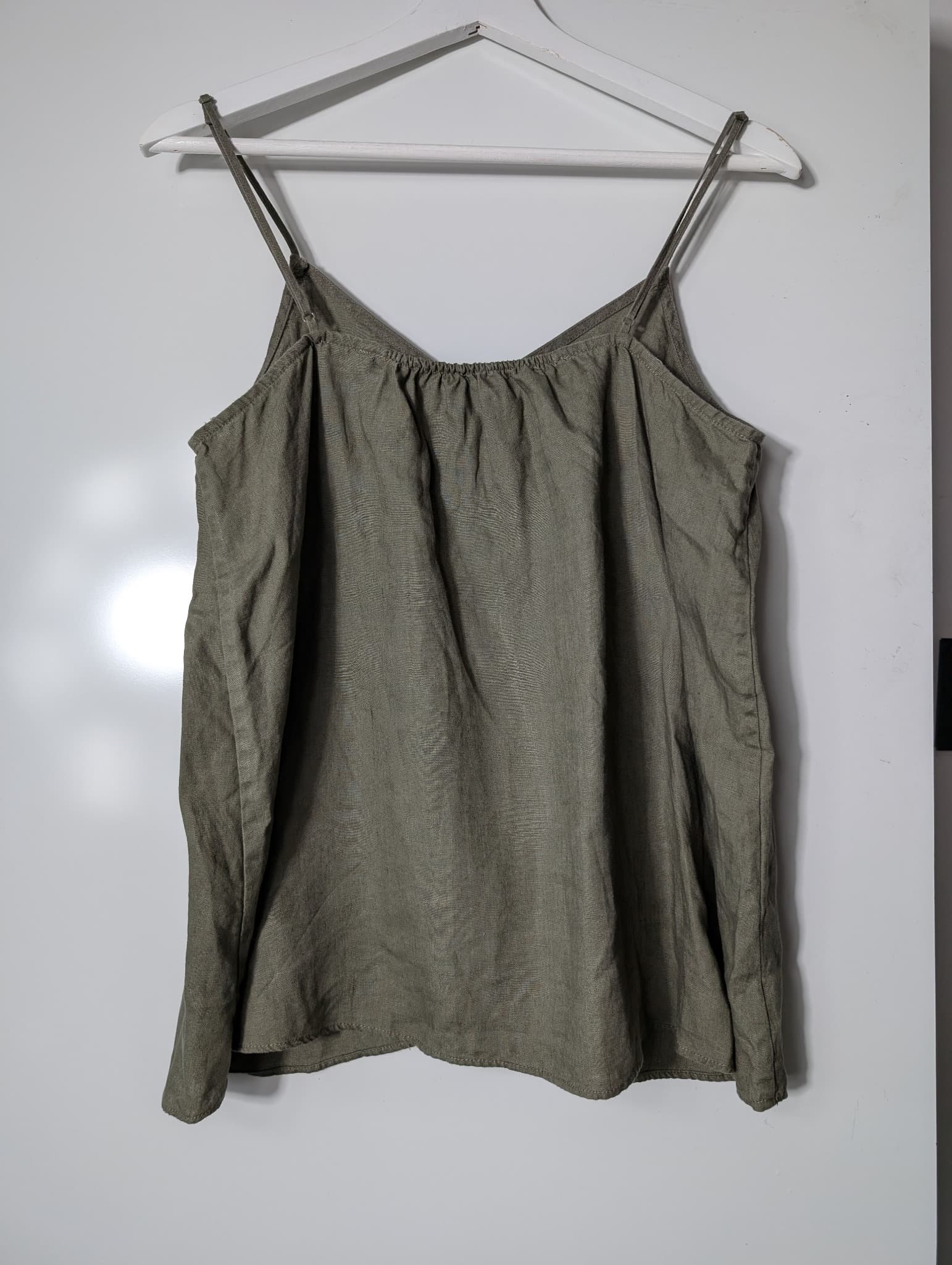 Billabong Linen Blend Cami Tank Top Olive Green Size 10 — photo 9 of 11