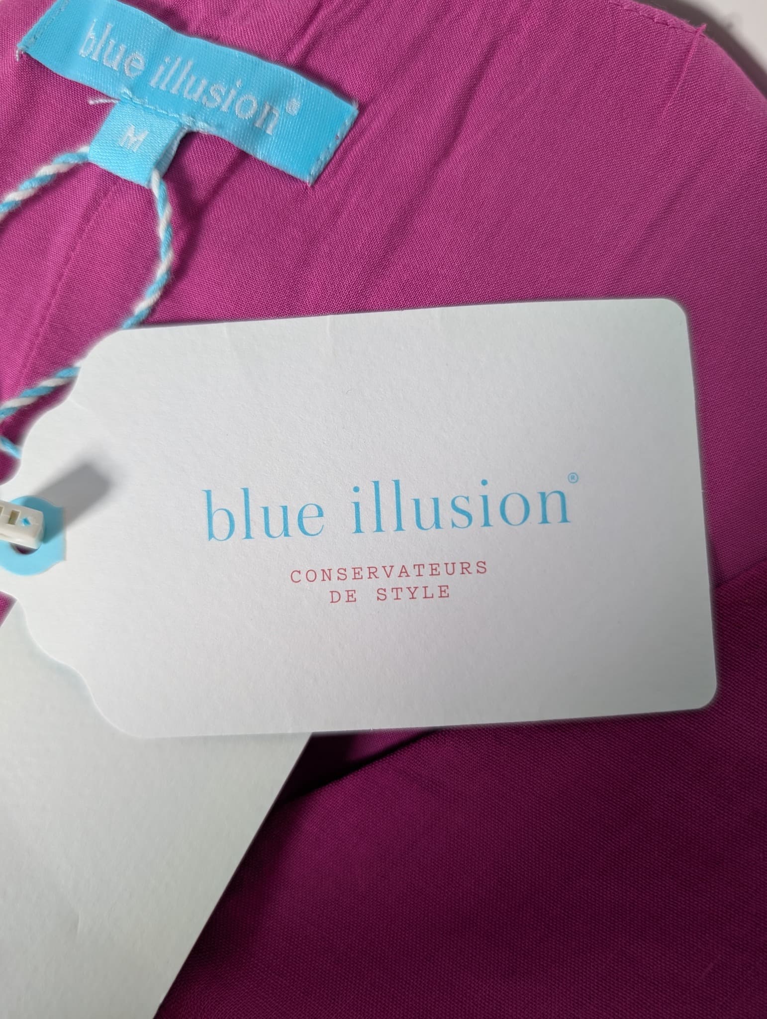Blue Illusion Midi Dress Magenta Puff Sleeve Button-Front Size M — photo 7 of 10