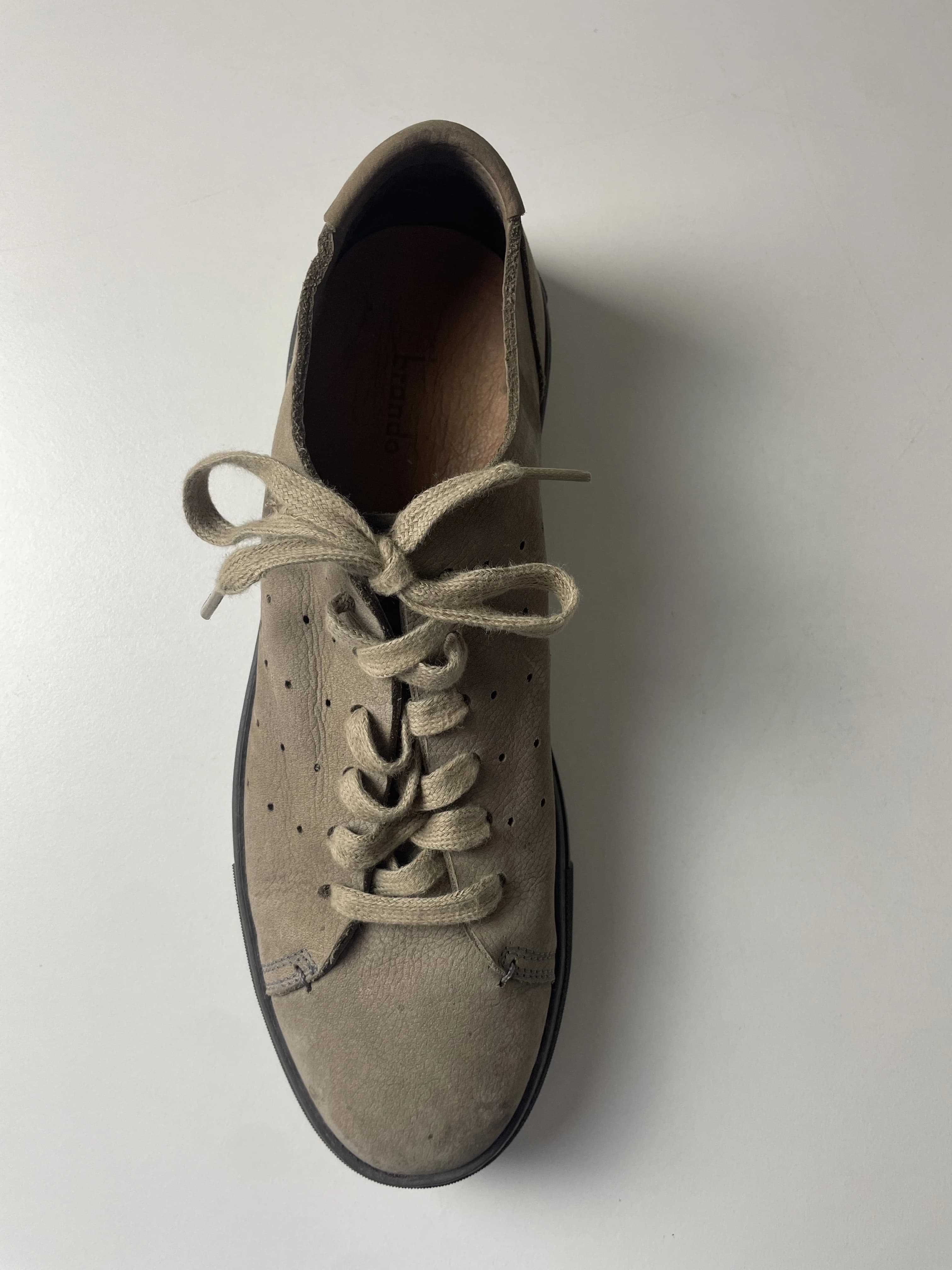 Brando Beige Suede Sneakers — photo 5 of 14