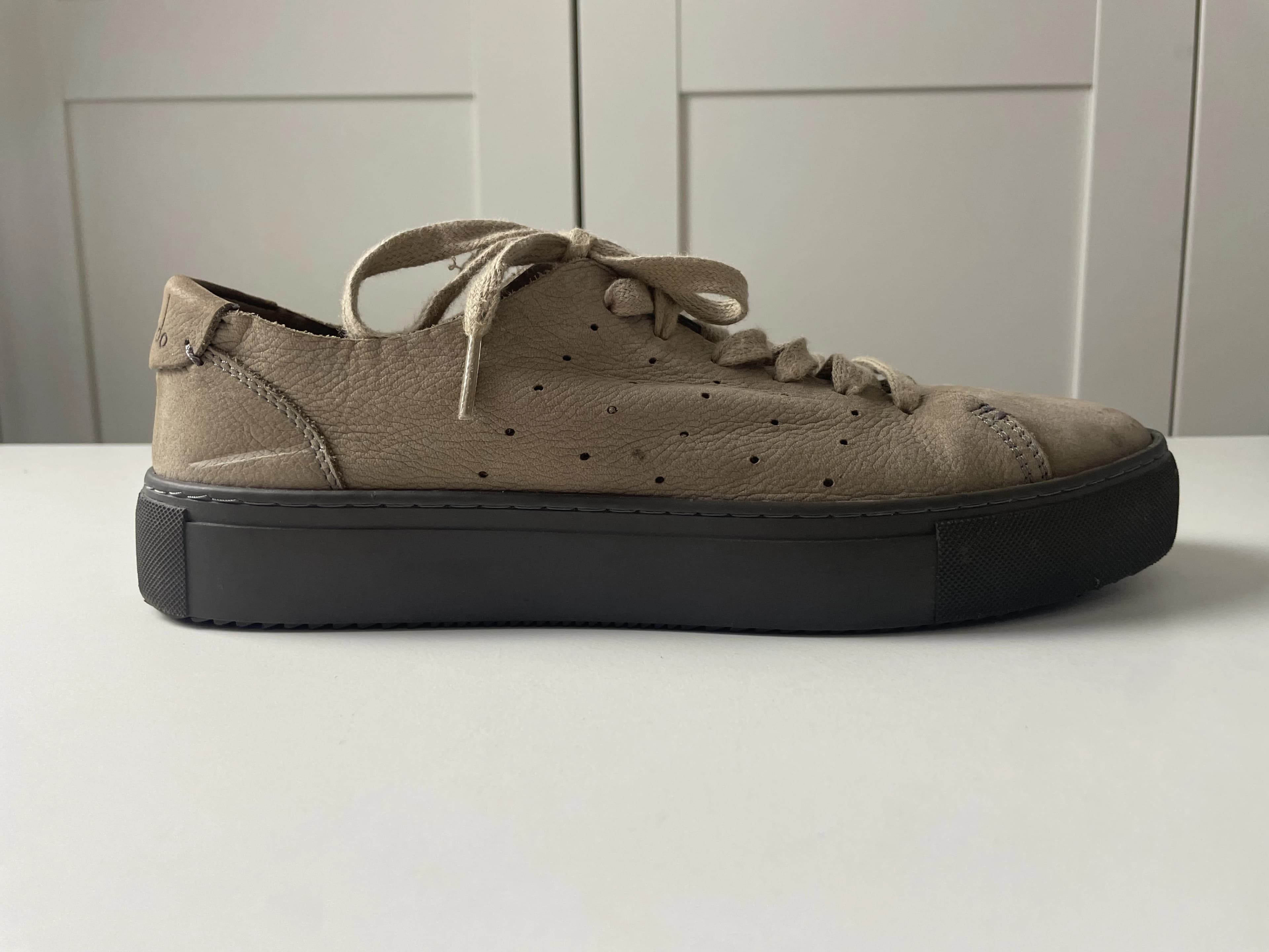 Brando Beige Suede Sneakers — photo 2 of 14