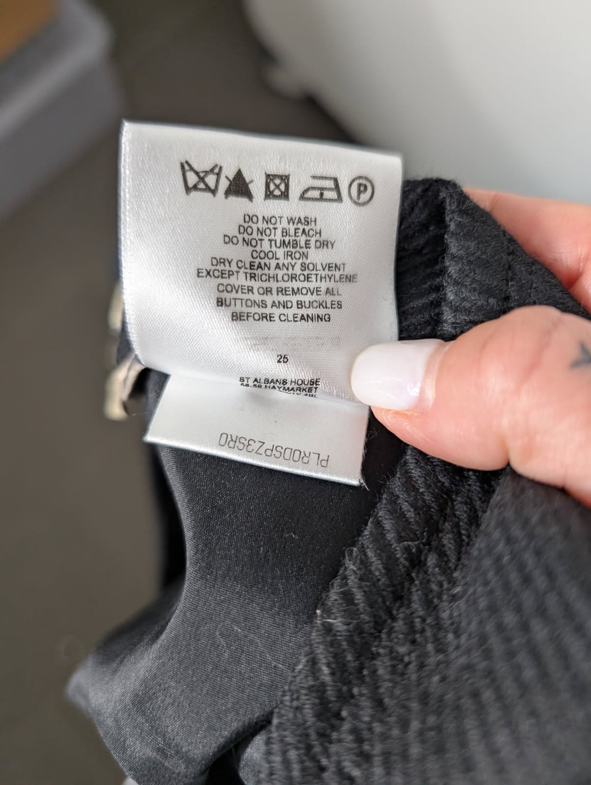 Burberry London Black Herringbone Wool Mini Skirt - UK 8 / US 6 — photo 2 of 6