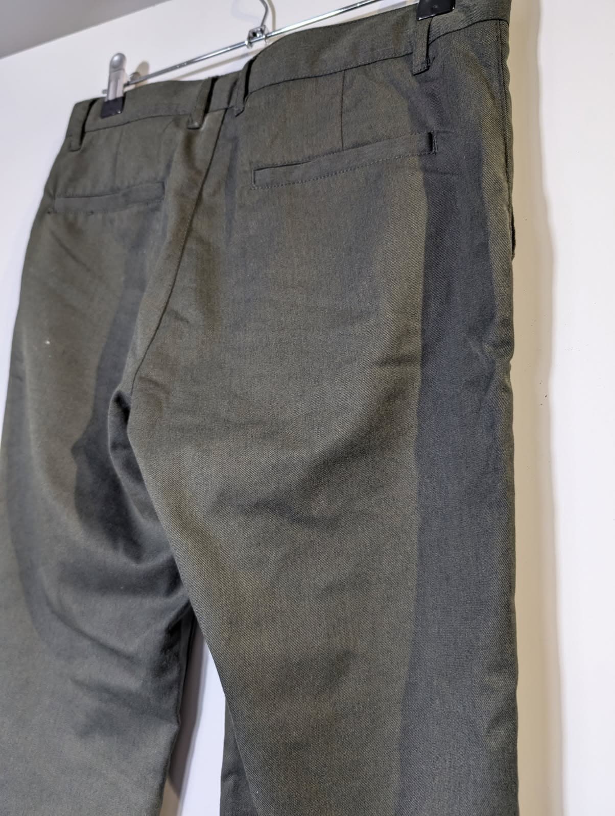 Calvin Klein Boys Dress Trousers Olive Size 12 — photo 7 of 8